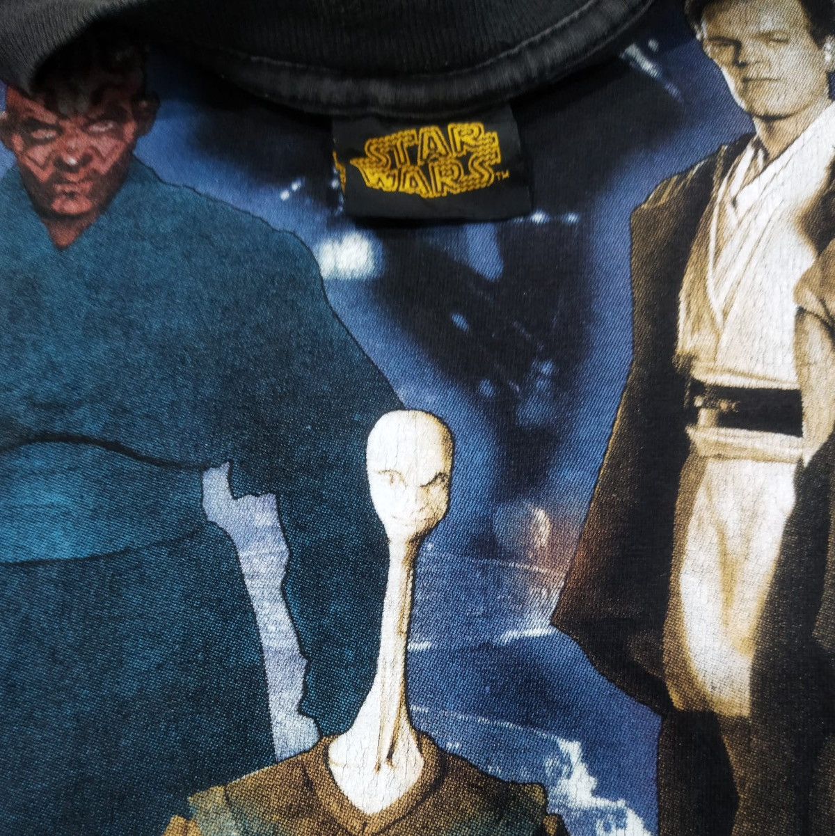 Star Wars 1999 Vintage Star Wars Episode 1 The Phantom Menace Tee Size US XL / EU 56 / 4 - 2 Thumbnail