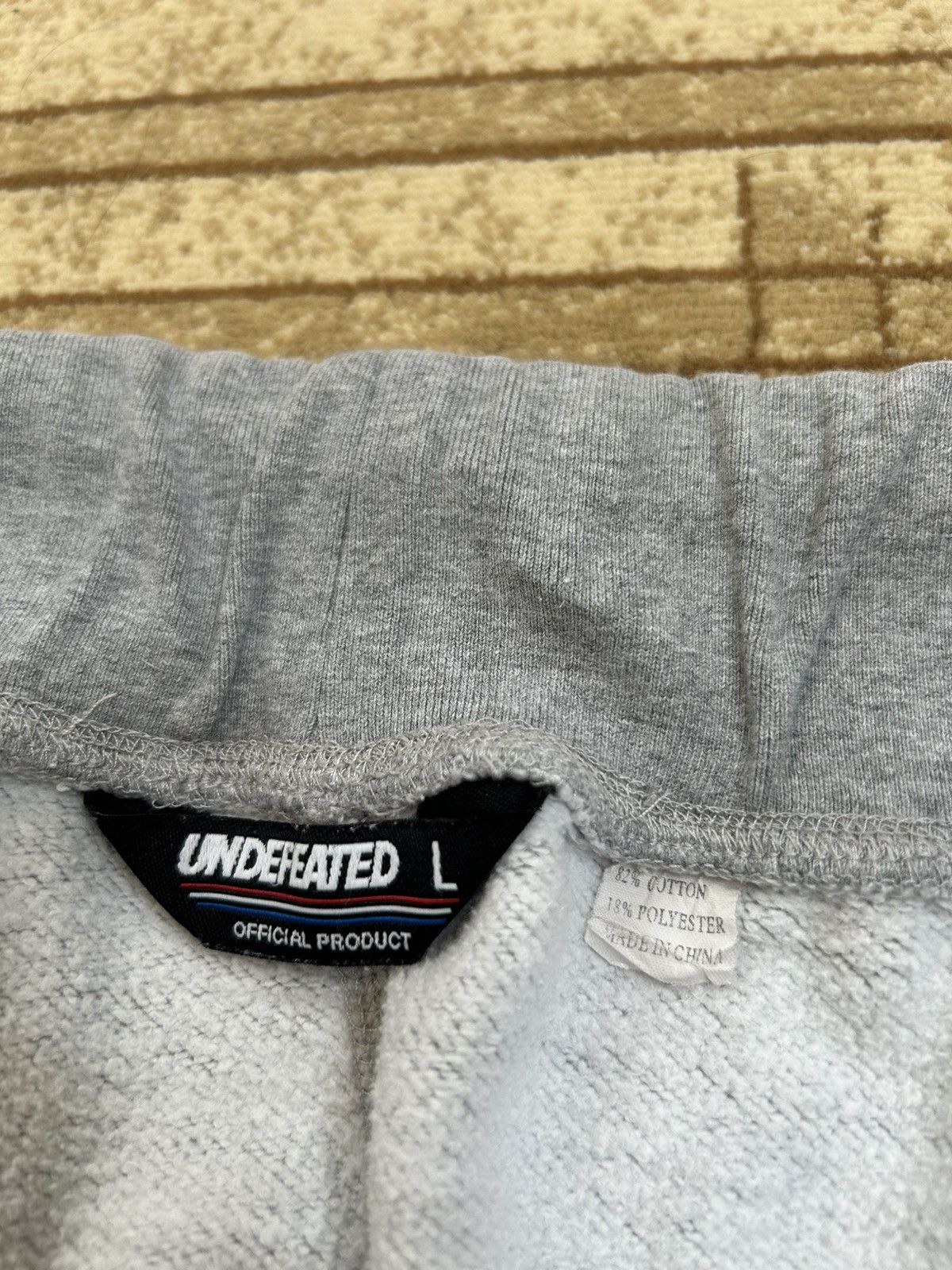 Undefeated Undefeated 5 Strike Gray Sweatpants Size US 32 / EU 48 - 12 Thumbnail