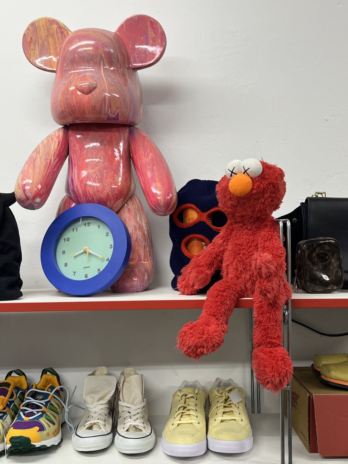 Kaws × Uniqlo Kaws Sesame Street Uniqlo Elmo Plush Toy Size ONE SIZE - 11 Thumbnail