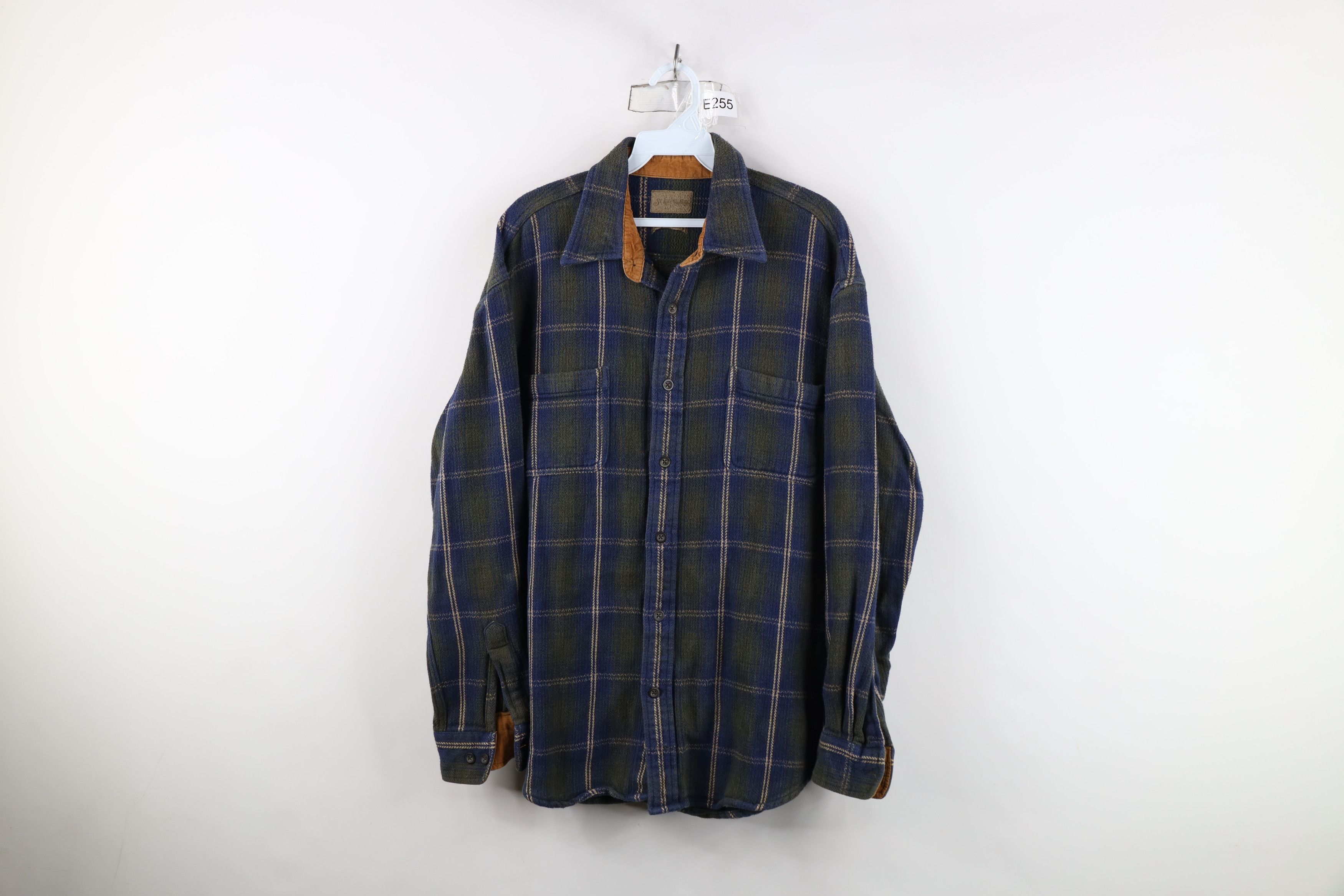 Vintage Vintage 90s Streetwear Heavyweight Button Shirt Plaid Size US L / EU 52-54 / 3 - 1 Thumbnail