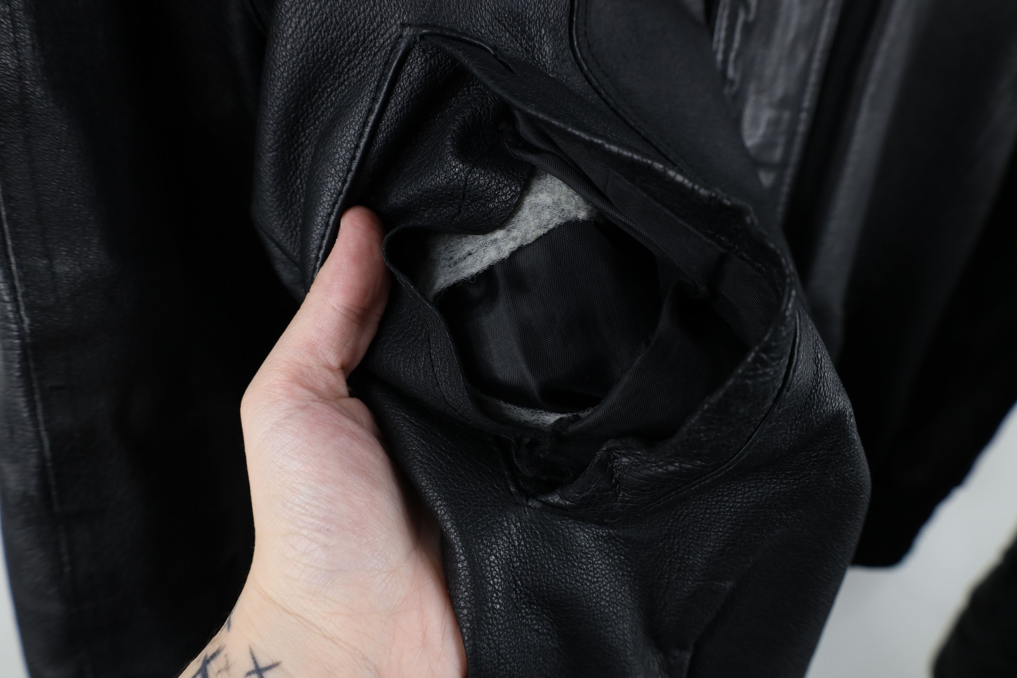Vintage Vintage 90s Streetwear Leather Flight Bomber Jacket Black Size US L / EU 52-54 / 3 - 8 Thumbnail