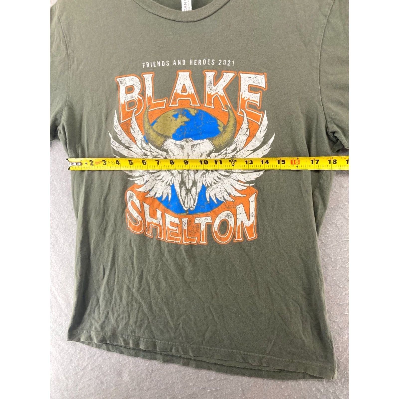Vintage Canvas Blake Shelton Mens Concert TShirt L Green Shirt Men Adult Large Graphic Print Skull Wings Angel Country Fans Decade None Size US L / EU 52-54 / 3 - 3 Thumbnail