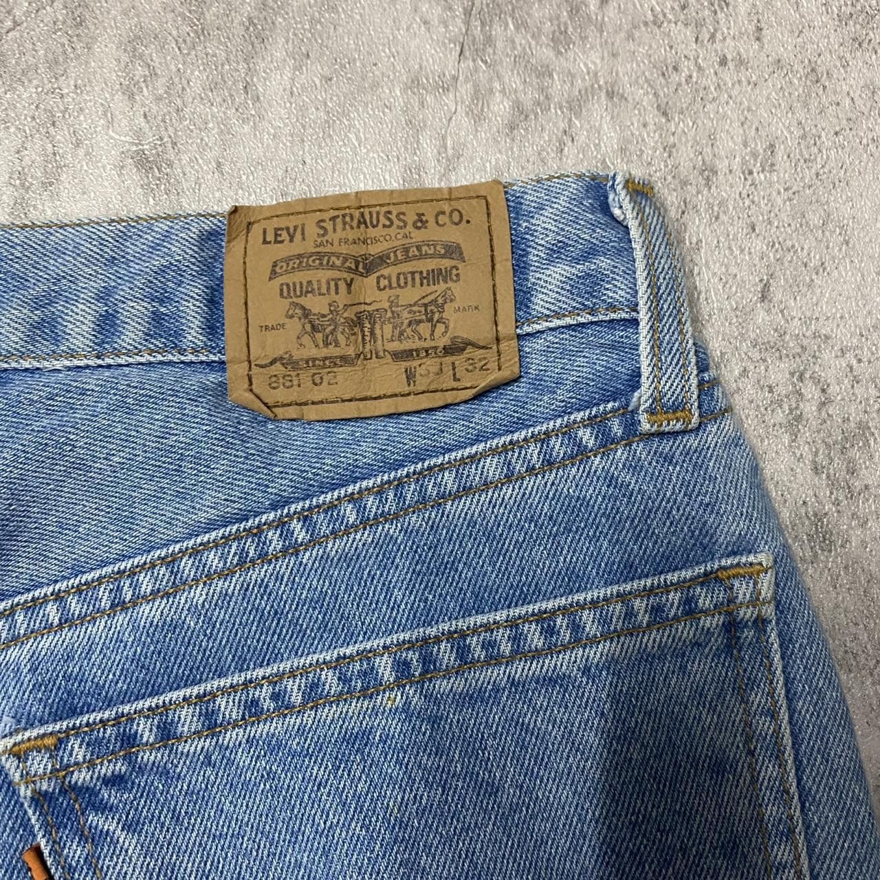 Levi's Levi's 550 blue jeans with a faded, distressed look jeans Size 32" / US 10 / IT 46 - 6 Thumbnail