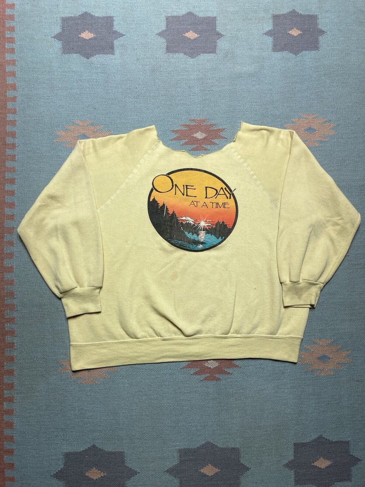 Vintage 80s sweatshirt one day at a time sunset lake chopped neck XL Size US XL / EU 56 / 4 - 1 Thumbnail
