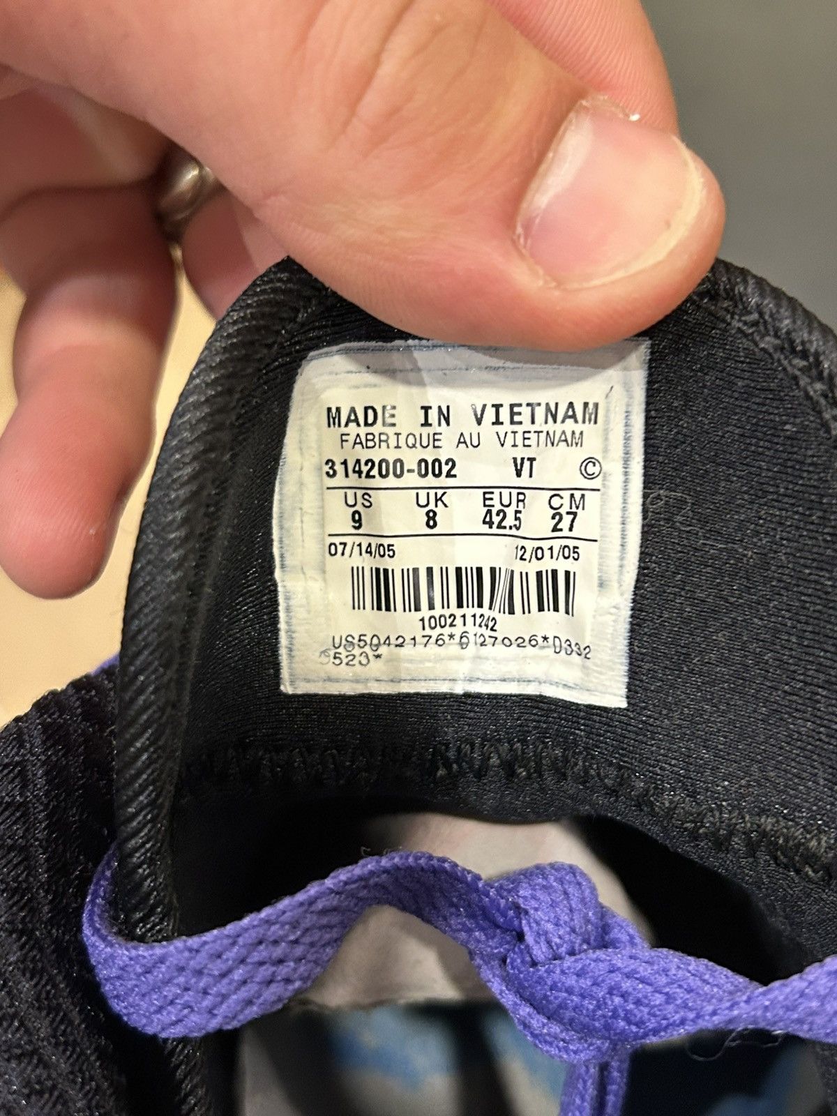 Nike Nike Air Max 180 ‘Powerwall’ Size US 9 / EU 42 - 6 Thumbnail