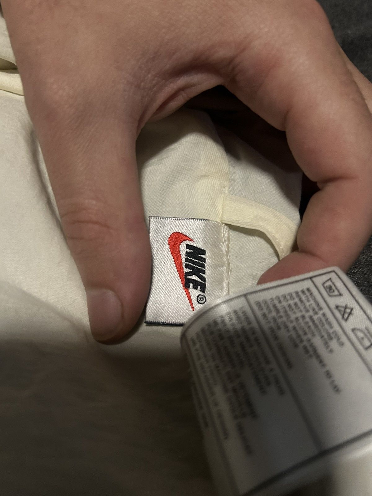 Nike Nike vintage windbreaker Size US L / EU 52-54 / 3 - 3 Thumbnail