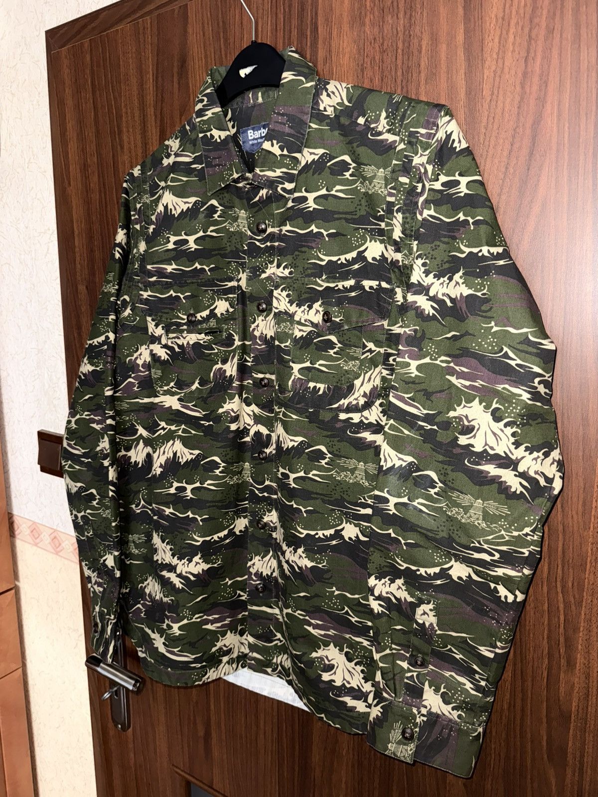 Barbour Barbour & White Mountaineering wave camo utility men shirt Size US L / EU 52-54 / 3 - 4 Thumbnail