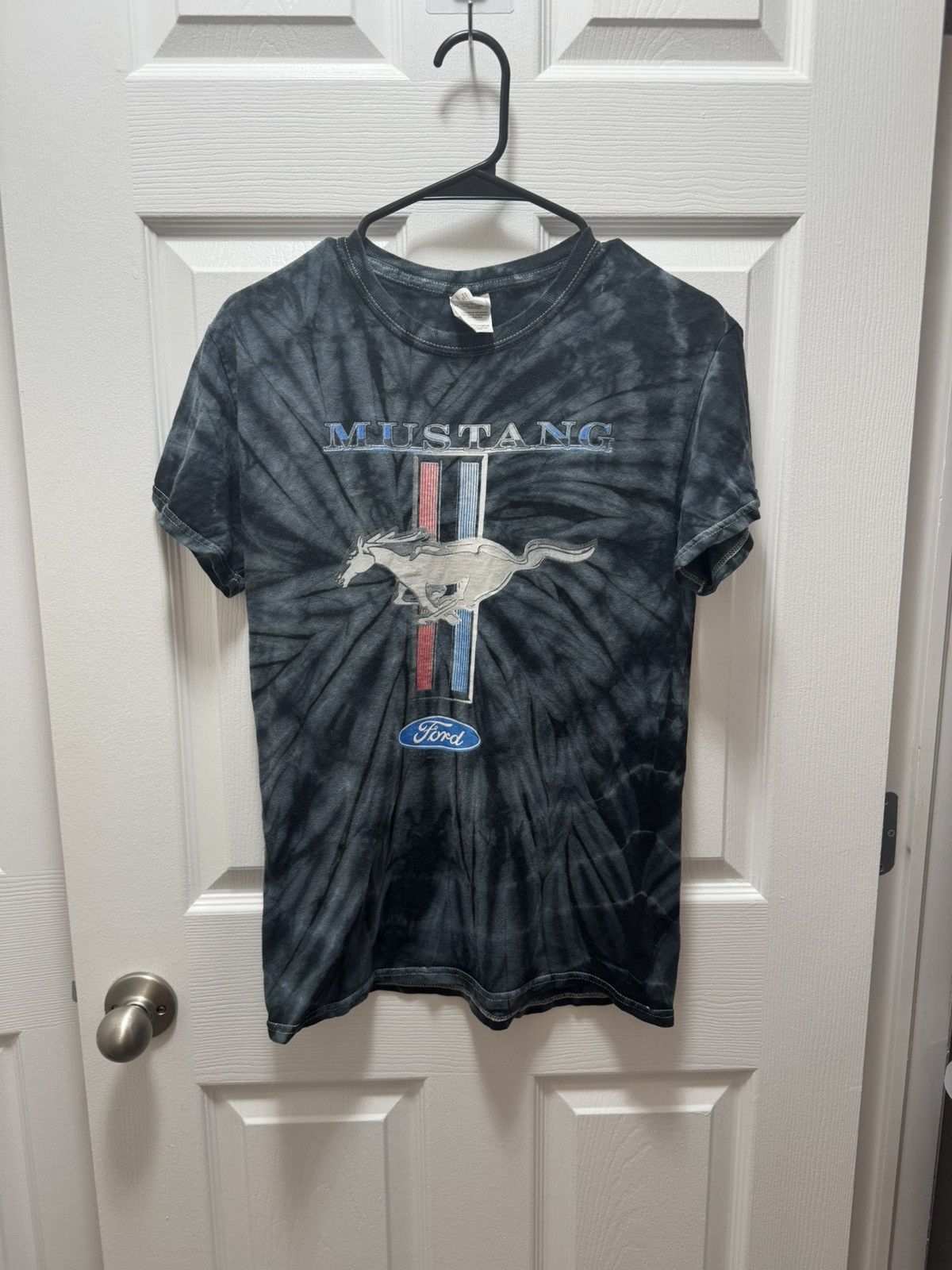 Mustang Ford Mustang Vintage Gildan Tie Dye Grey Race Car Shirt Size US S / EU 44-46 / 1 - 1 Thumbnail
