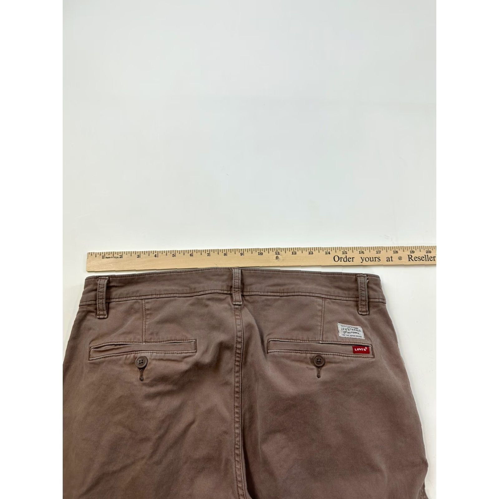 Levi's Levi’s Pants Men 34x29 Khaki Beige Khakis 34x32 Regular Inseam 29 Men’s Size US 34 / EU 50 - 4 Thumbnail