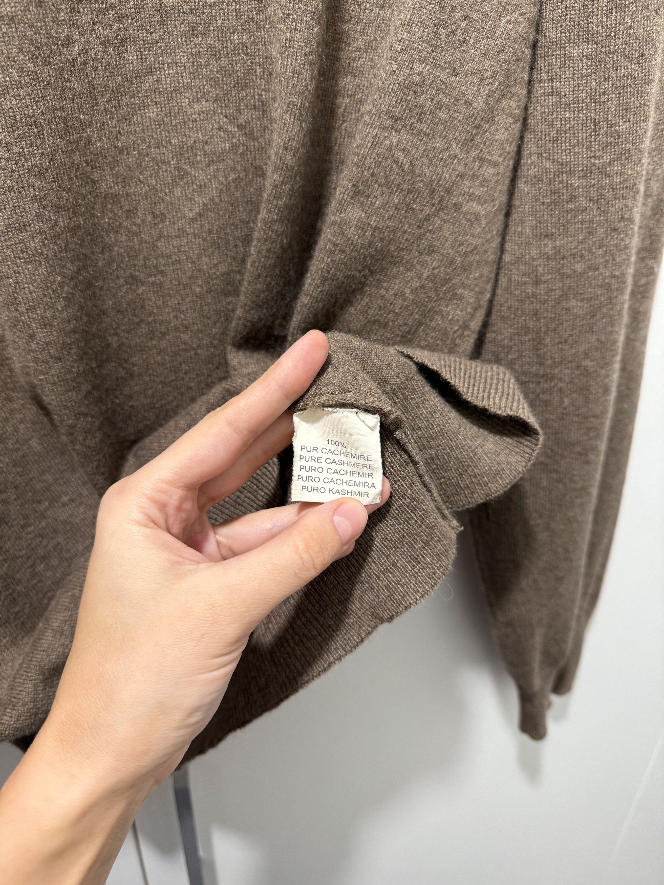 Autumn Cashmere Men's Pure Cashmere Brown Crew Neck Knit Sweater (M) Size US M / EU 48-50 / 2 - 5 Thumbnail