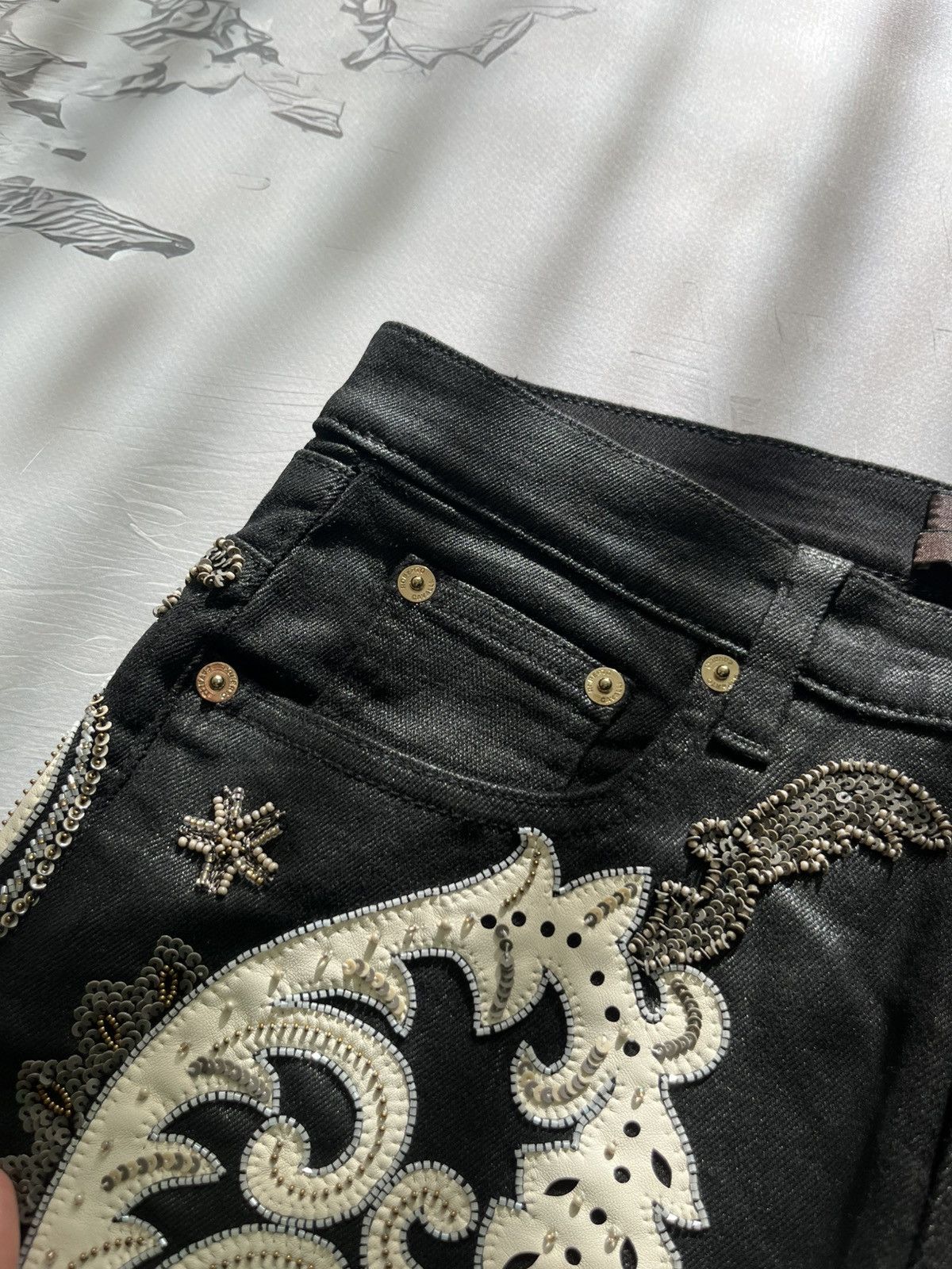 Roberto Cavalli Roberto Cavalli Embroidered Luxury Jeans Pants Black Size 28" / US 6 / IT 42 - 6 Thumbnail