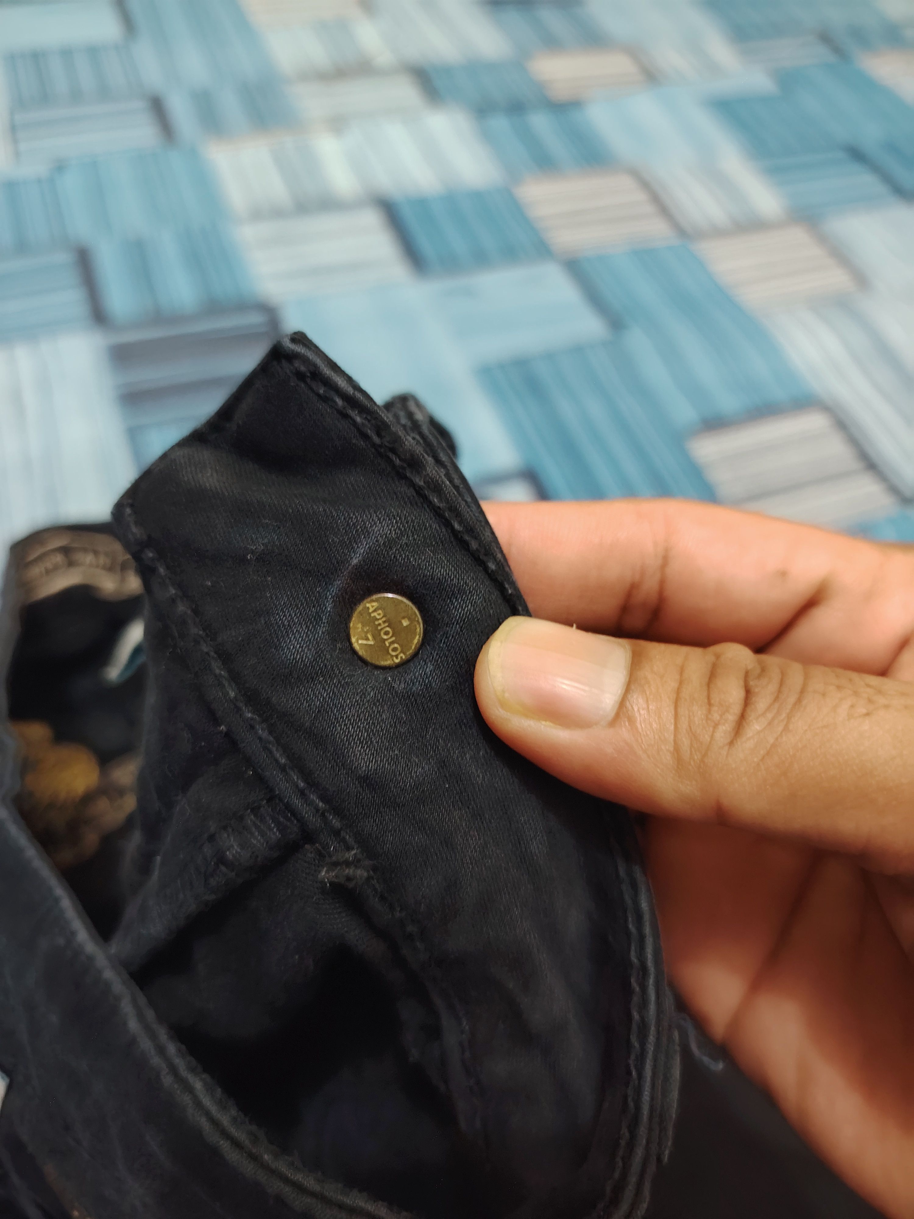 Robins Jeans Robin Jeans Embroidered back Wings Bead Stretch Skinny Pants Size US 30 / EU 46 - 12 Thumbnail