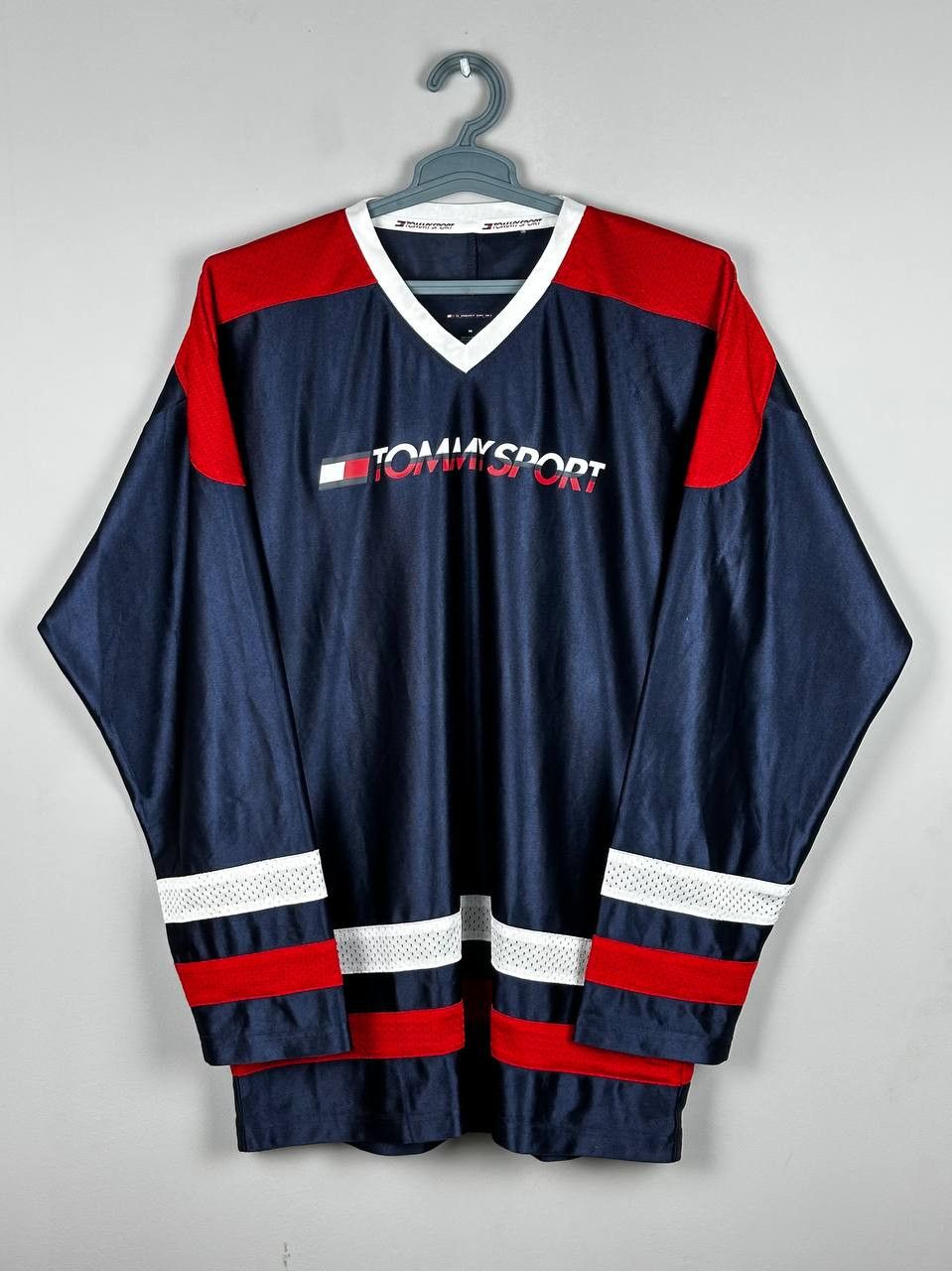 Tommy Hilfiger Tommy Hilfiger Hip Hop Oversized Jersey Size US M / EU 48-50 / 2 - 1 Thumbnail
