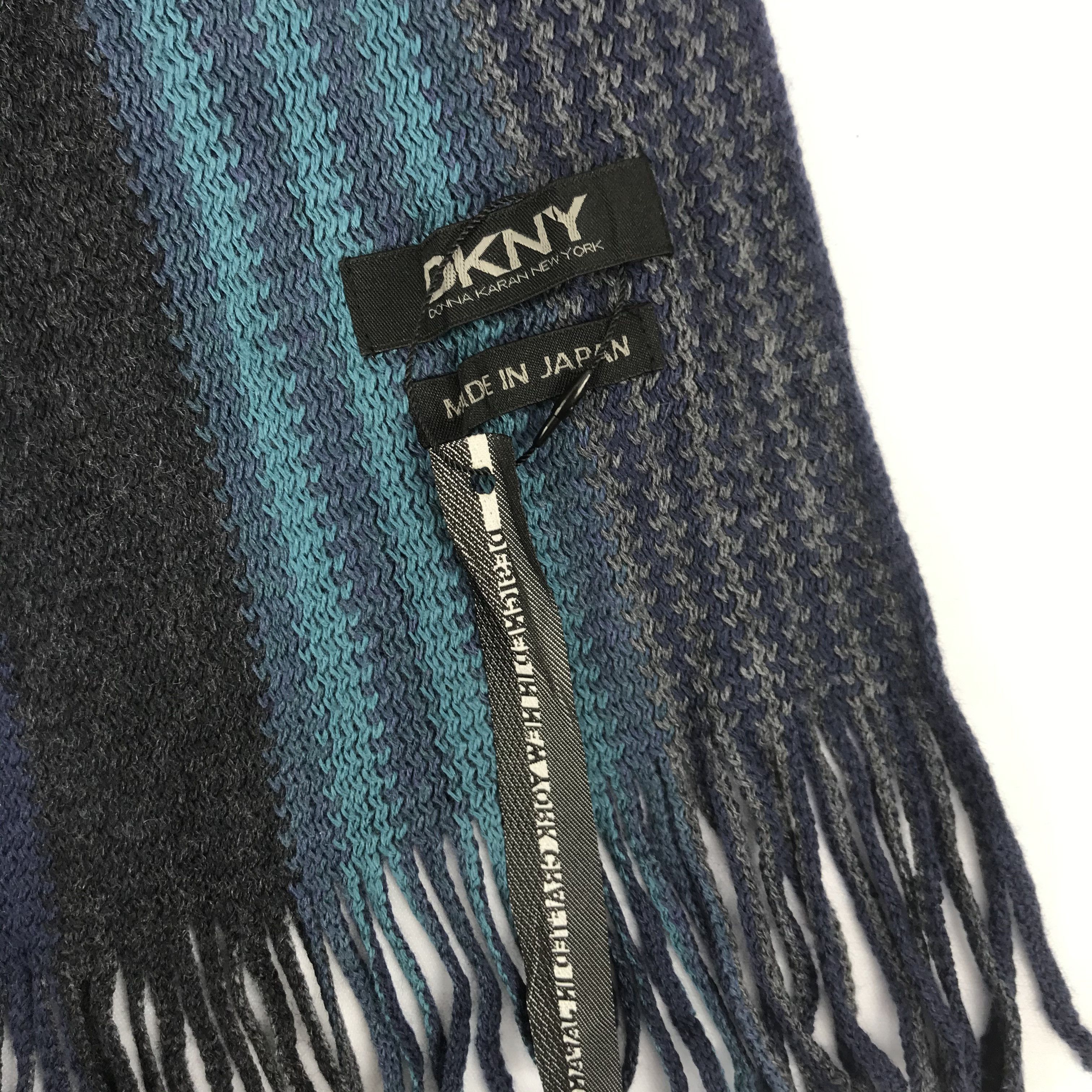 DKNY Vintage DKNY Scarf Muffler Knitted Wool Ribbed Knit Scarves Size ONE SIZE - 4 Thumbnail