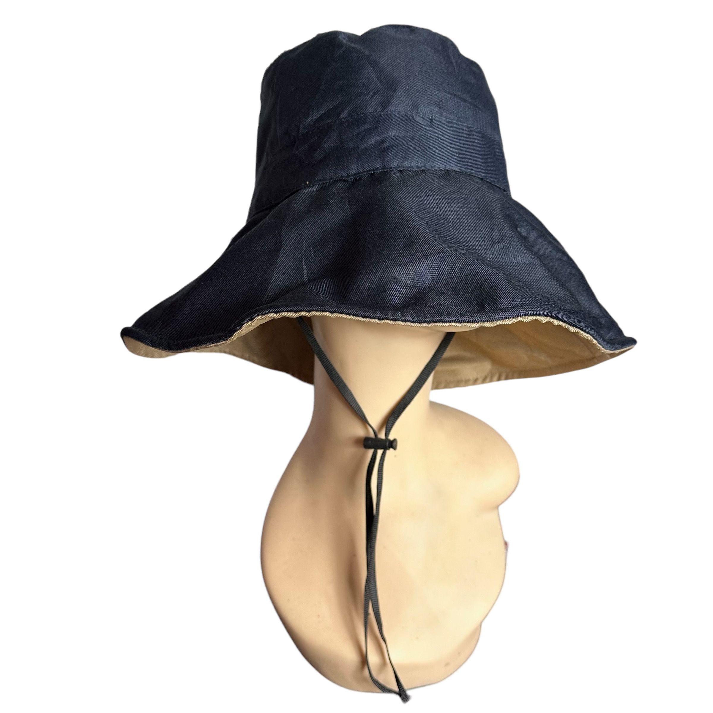 CABANE de ZUCCa 🔥RARE🔥Cabane De Zucca Reversible Summer Hat Size ONE SIZE - 2 Thumbnail