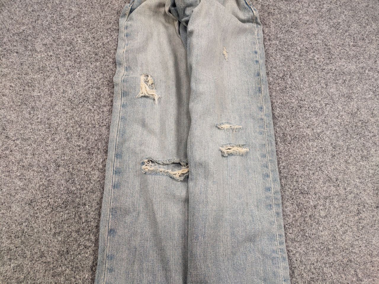 Levi's Vintage Levis 549 Baggy Light Wash Distressed Denim Jeans Size US 34 / EU 50 - 5 Thumbnail