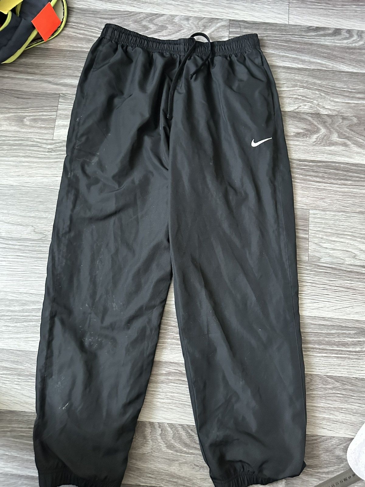 Nike Vintage 90's Nike Baggy Nylon Trackpants Y2K Style Size US 36 / EU 52 - 1 Thumbnail