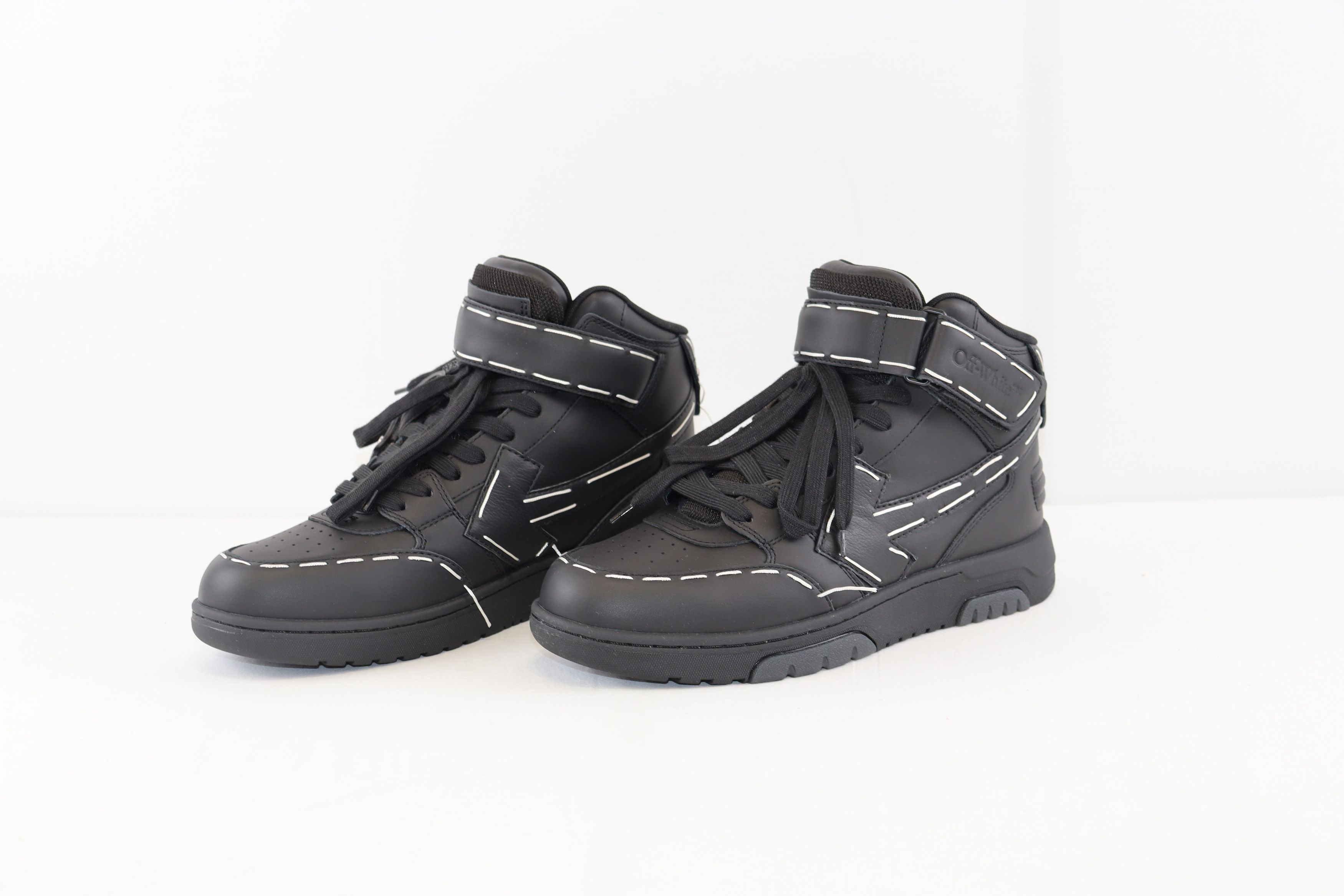 Off-White o1rshd1 OOO Mid Sartorial Stitching Sneakers in Black Size US 10 / EU 43 - 1 Thumbnail