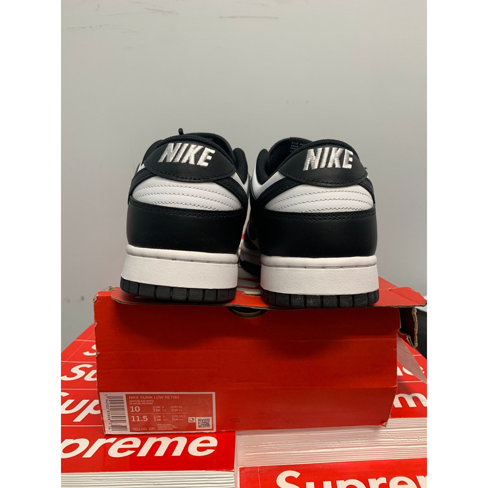 Nike Nike Dunk Low Retro White Black Panda Size 10 NEW SHIPS NOW Size US 10 / EU 43 - 4 Thumbnail