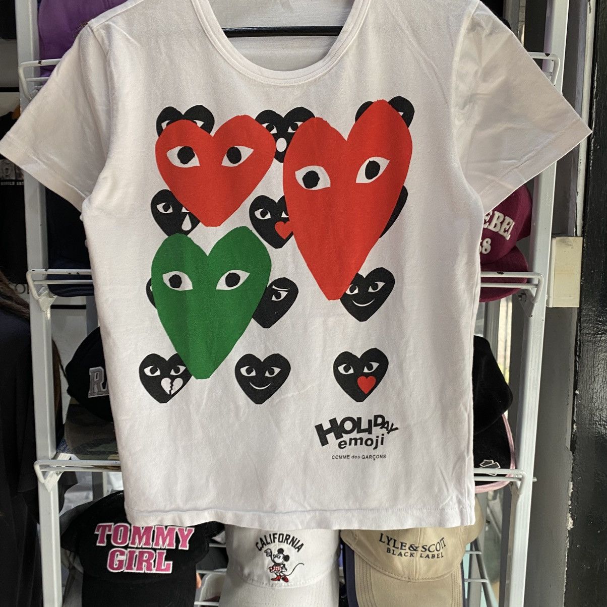 Comme des Garcons VINTAGE COMME DES GARCONS HOLIDAY EMOJI TEE VERY RARE Size US XS / EU 42 / 0 - 4 Thumbnail