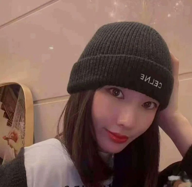 Celine Celine Black Beanie with White Logo Size ONE SIZE - 7 Thumbnail