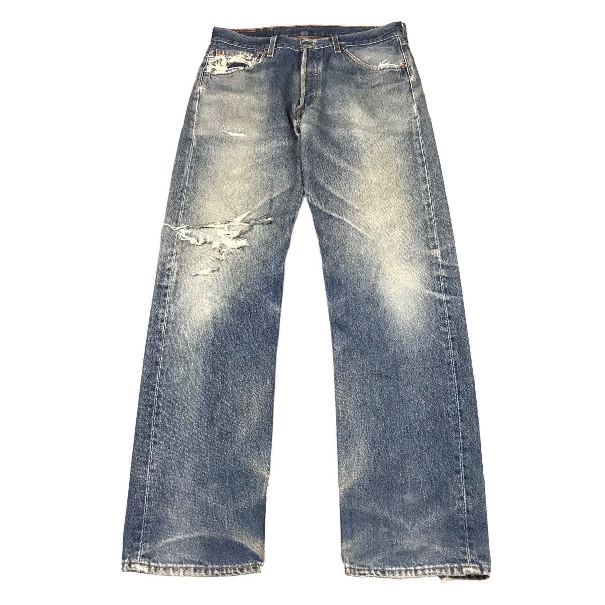 Levi's Vintage Clothing × Vintage LEVIS 501 DISTRESSED DENIM FADED BUTTON 501 PANTS 147 Size US 30 / EU 46 - 1 Thumbnail