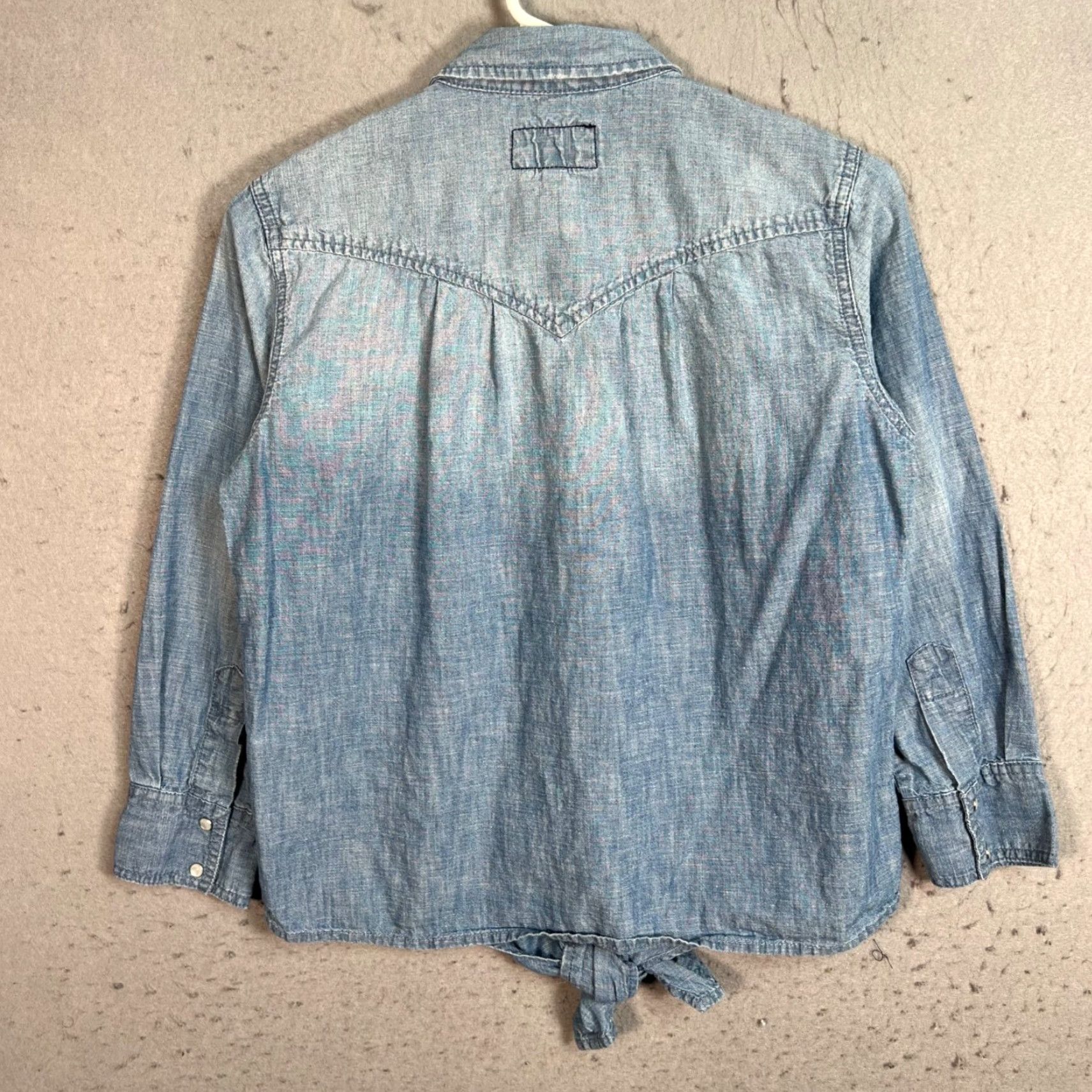 Vintage Current/Elliott Womens Chambray Button-Up Shirt with Tie Hem, 0, Blue, Long Sleeve, Collared, Cotton/Hemp, Vintage/Used, Adults, Womens Size XS / US 0-2 / IT 36-38 - 2 Thumbnail