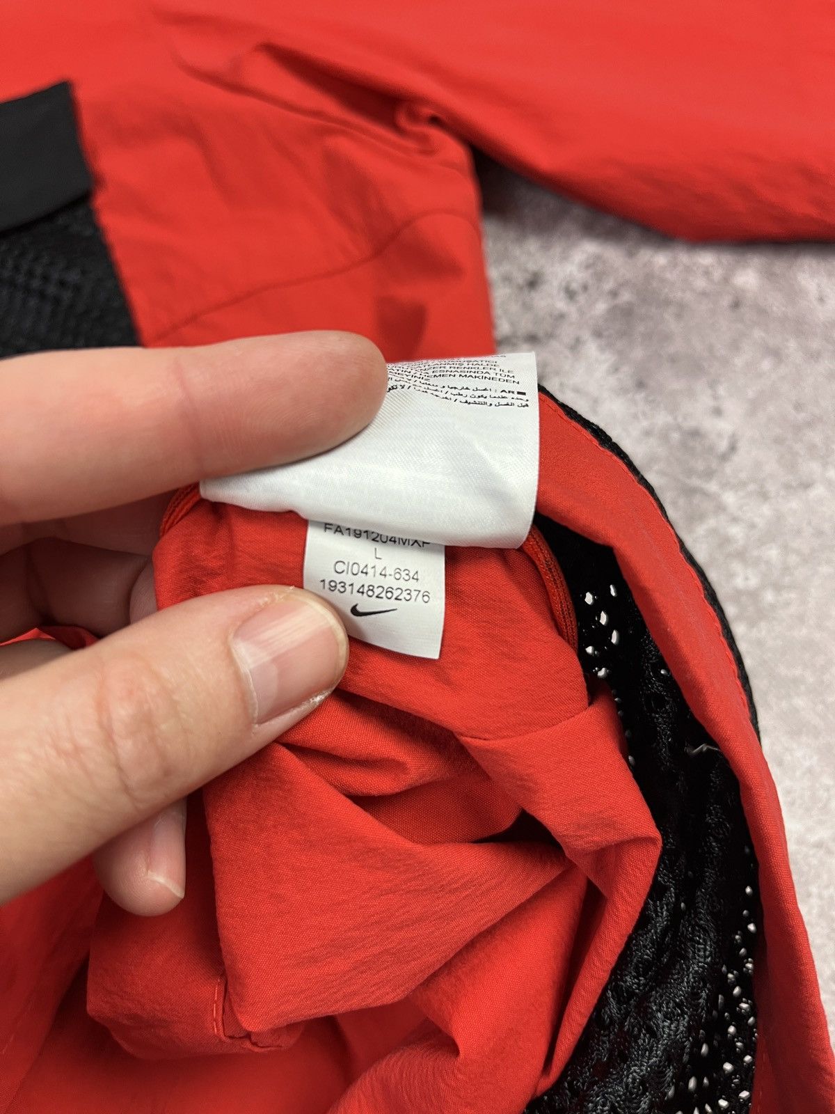 Nike ACG Nike ACG Technical Zip Shirt Red Mesh Panel Utility Outdoor Size US L / EU 52-54 / 3 - 10 Thumbnail