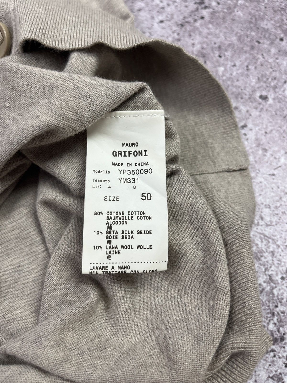 Grifoni Mauro Grifoni Cardigan Size 50 Beige ItalianDesigner Sweater Size US M / EU 48-50 / 2 - 11 Thumbnail