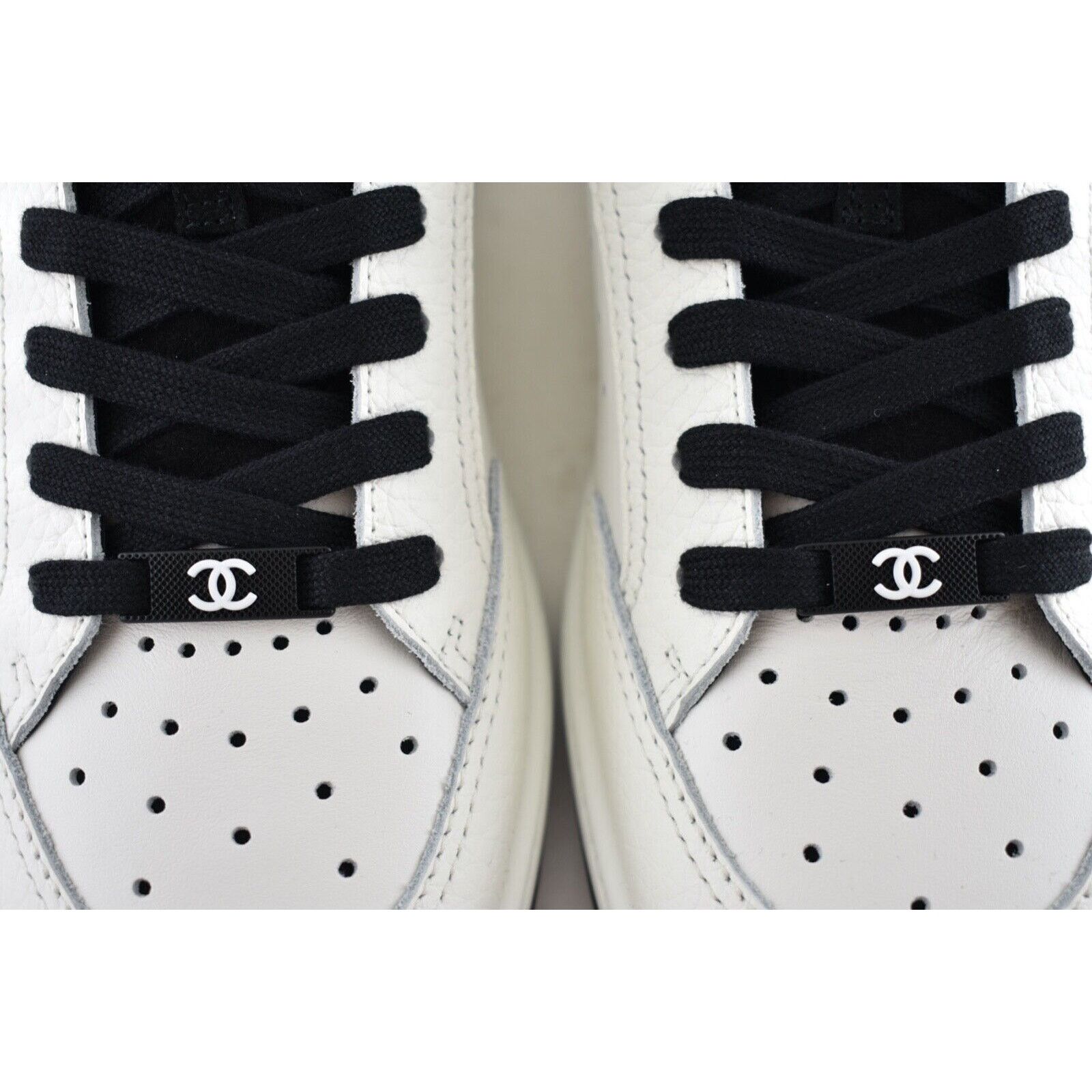 Chanel 22P Leather CC Flat Lace Up Tie Runner Trainer Sneaker 40 Size US 10 / IT 40 - 4 Thumbnail