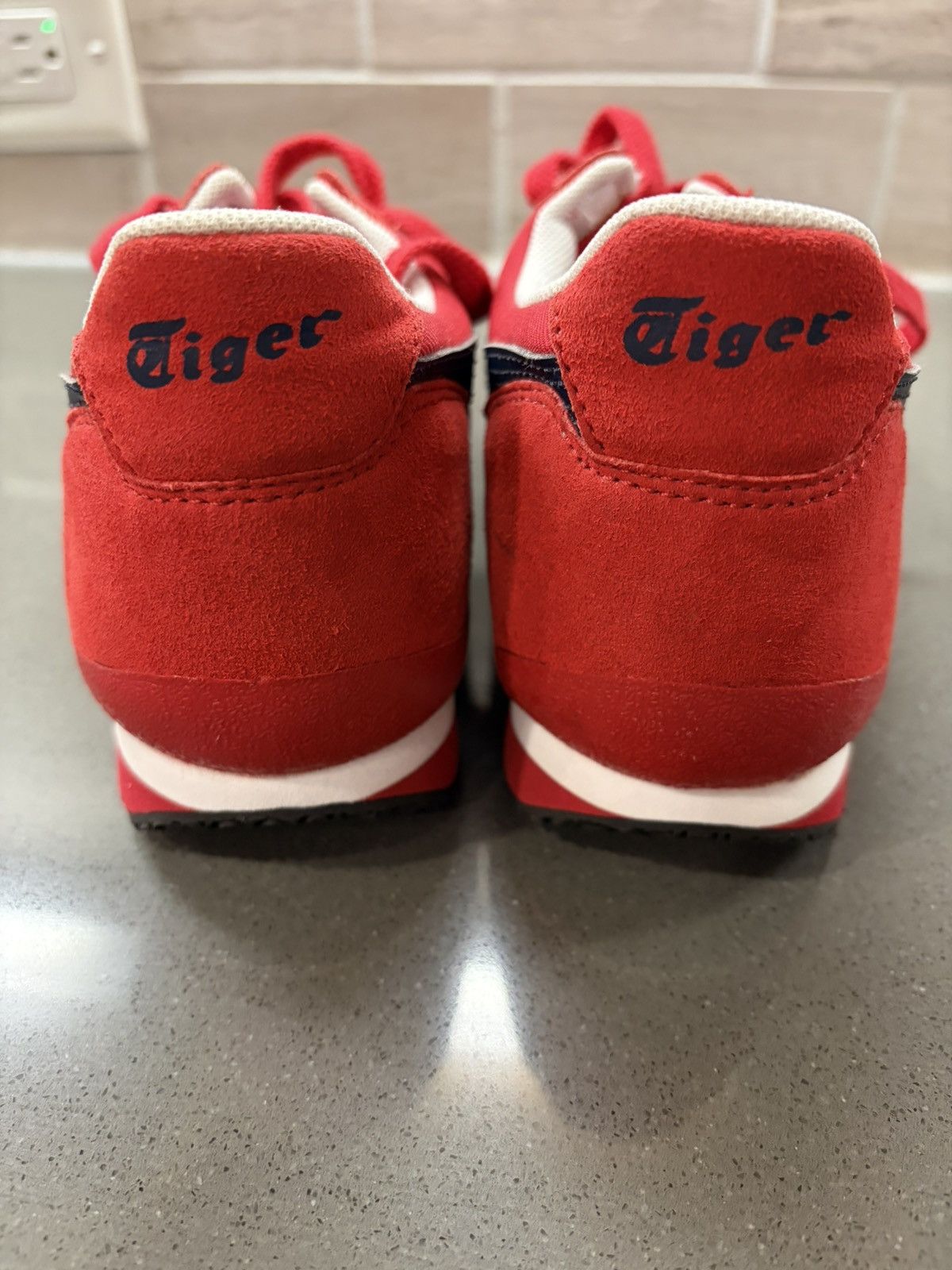 Onitsuka Tiger Onitsuka Tiger Serrano Sneaker Size US 7 / IT 37 - 2 Thumbnail
