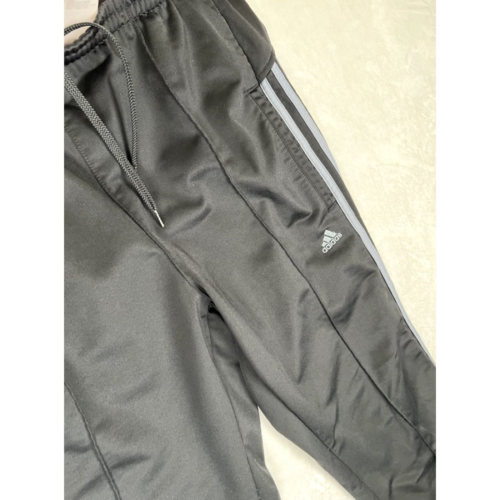 Adidas Adidas Sweatpants Mens Medium Black Elastic Waist Athletic Warm Up 3 Stripes Pants Mens Black Athletic Sweatpants Size US 31 - 4 Thumbnail