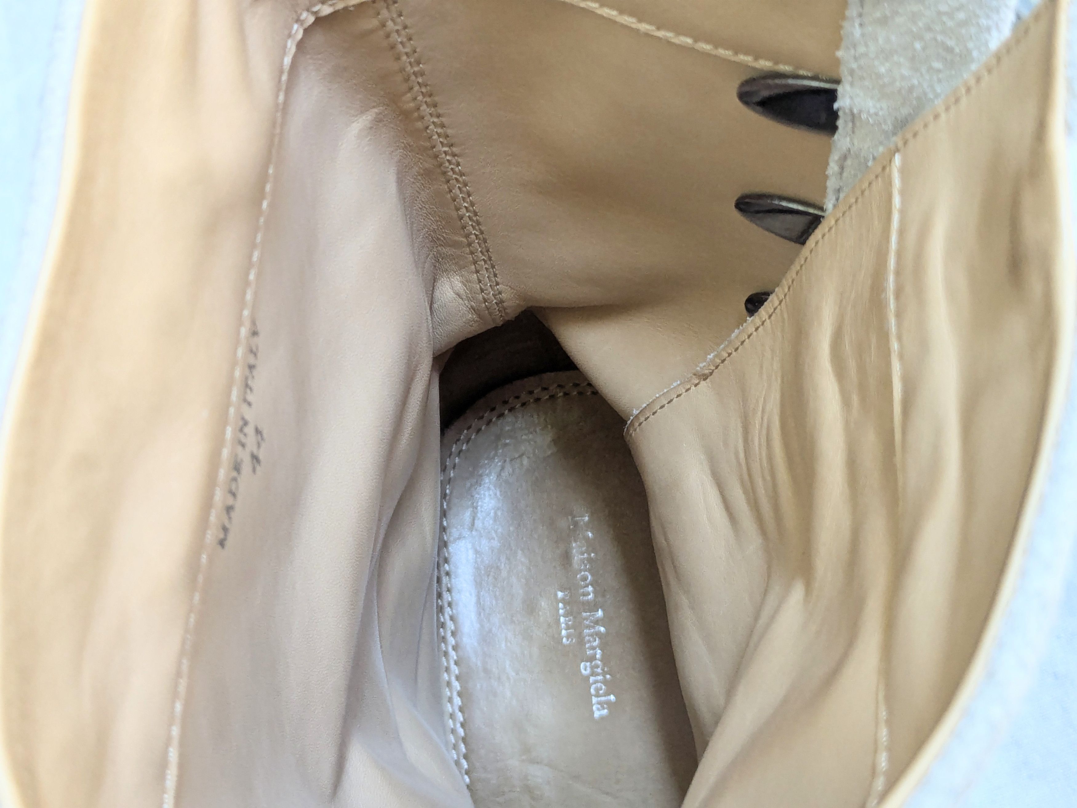 Maison Margiela Maison Margiela Tabi Boots White 11 44 Paint Leather Size US 11 / EU 44 - 3 Thumbnail