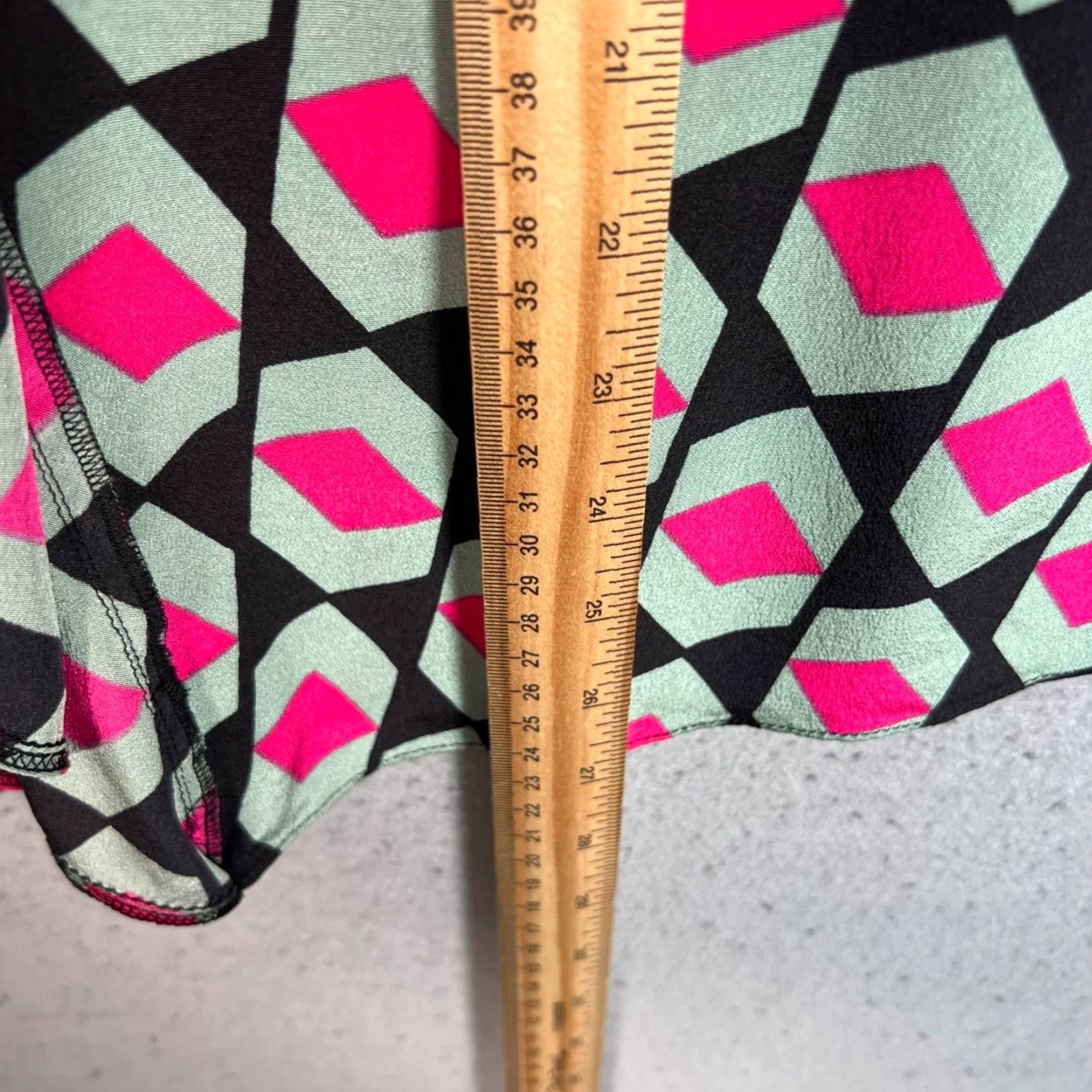 Diane von Furstenberg DIANE VON FURSTENBERG Geometric Print Silk Midi Skirt Size 4 Multicolor Womens Size 27" / US 4 / IT 40 - 7 Thumbnail