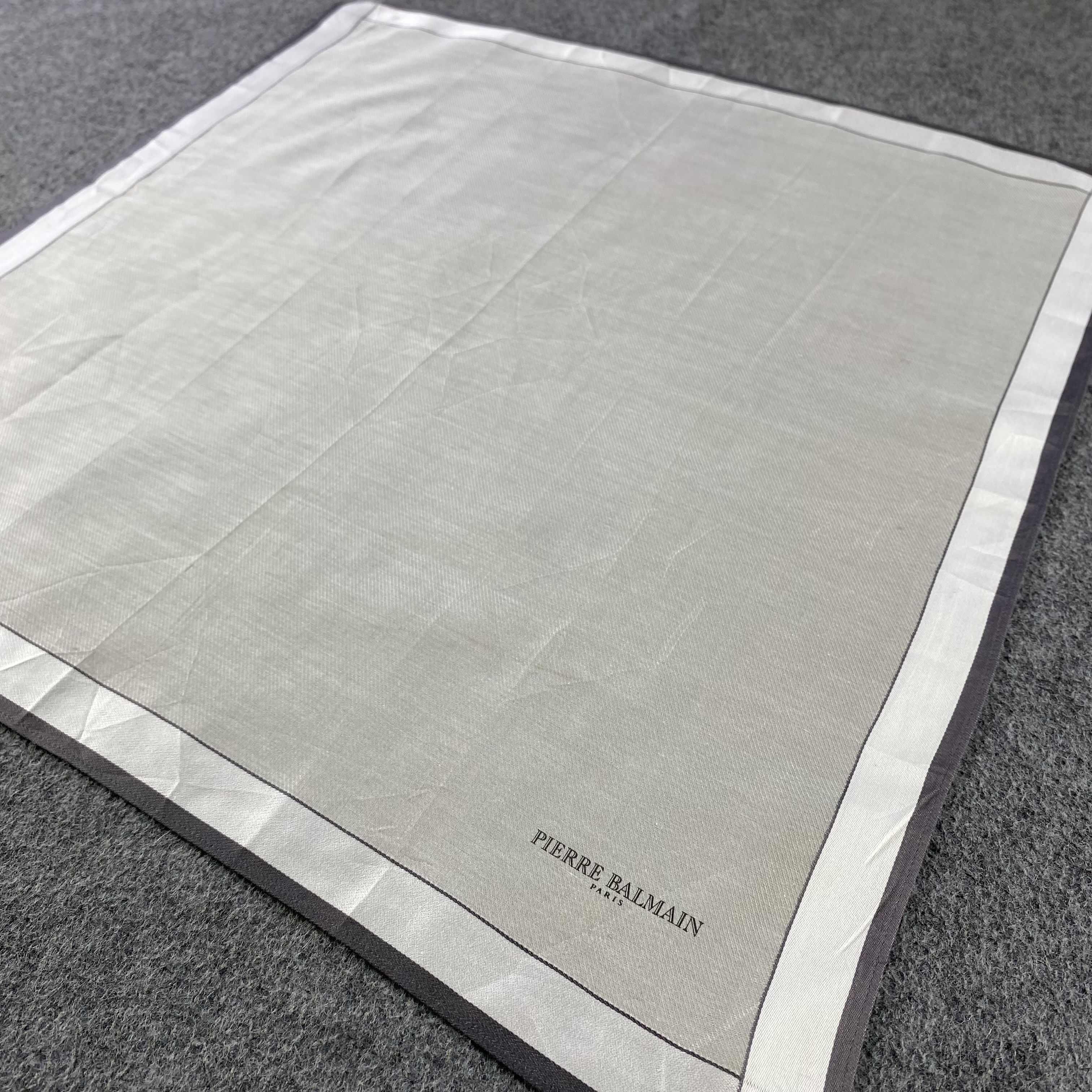 Pierre Balmain × Vintage Pierre Balmain Handkerchief/Neckerchief/Bandana HC744 Size ONE SIZE - 2 Thumbnail