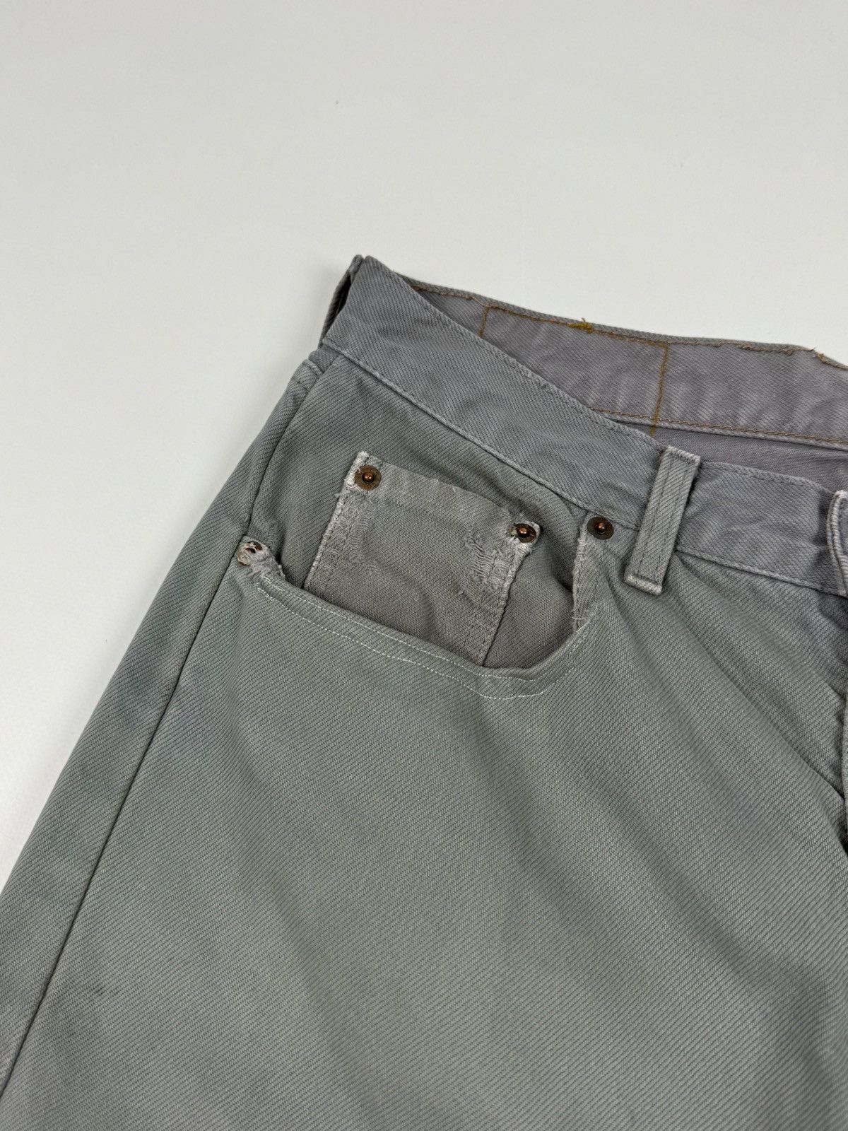 Levi's 1990’s Vintage Levi’s 615 Sun Faded Orange Tab Gray Jeans Size US 33 - 9 Thumbnail