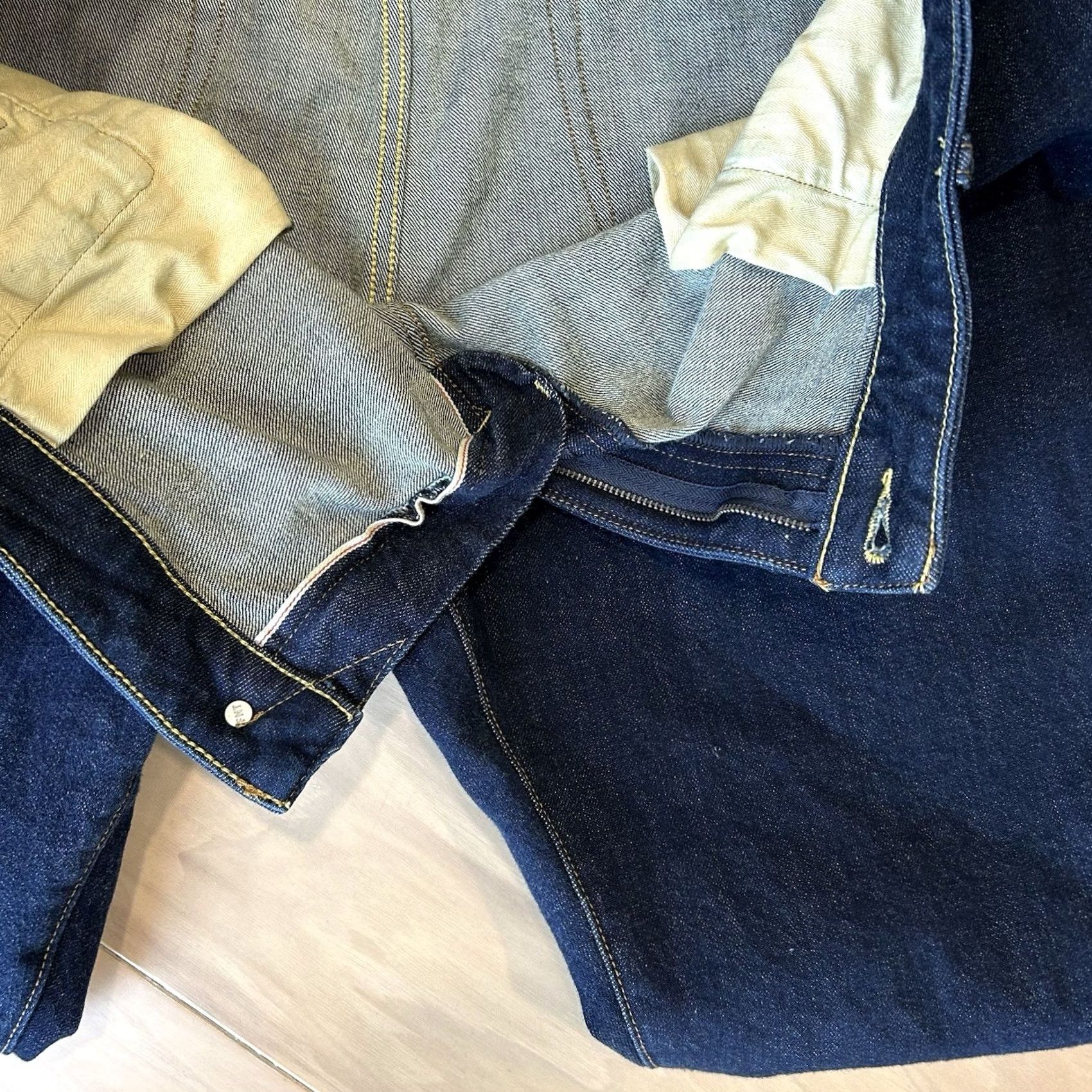 Denime Flint & Tinder Jeans Athletic Tapered Red Line Selvedge Blue 40x33 Mens Jeans Denim Stretch 5-Pocket Modern City USA Style Size US 40 / EU 56 - 7 Thumbnail