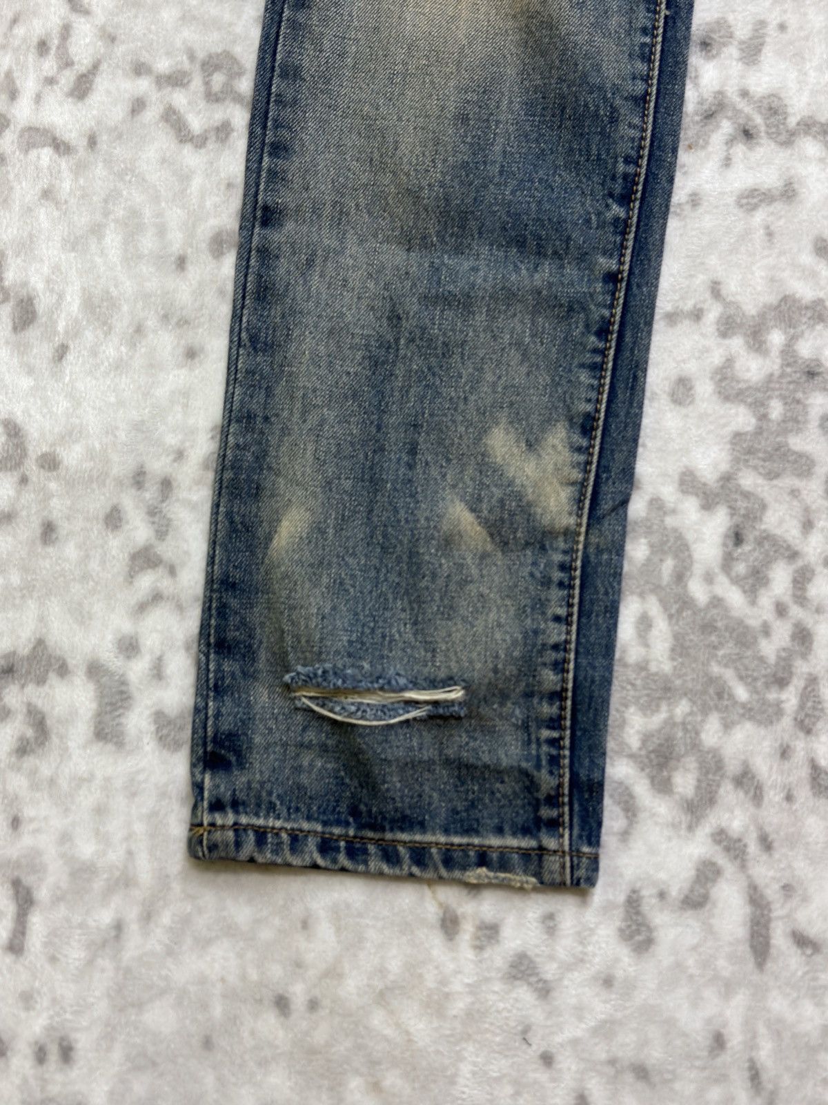MNML Y2K MNML Blue Yarn Heavy Distressed Denim Jeans Size US 31 - 9 Thumbnail