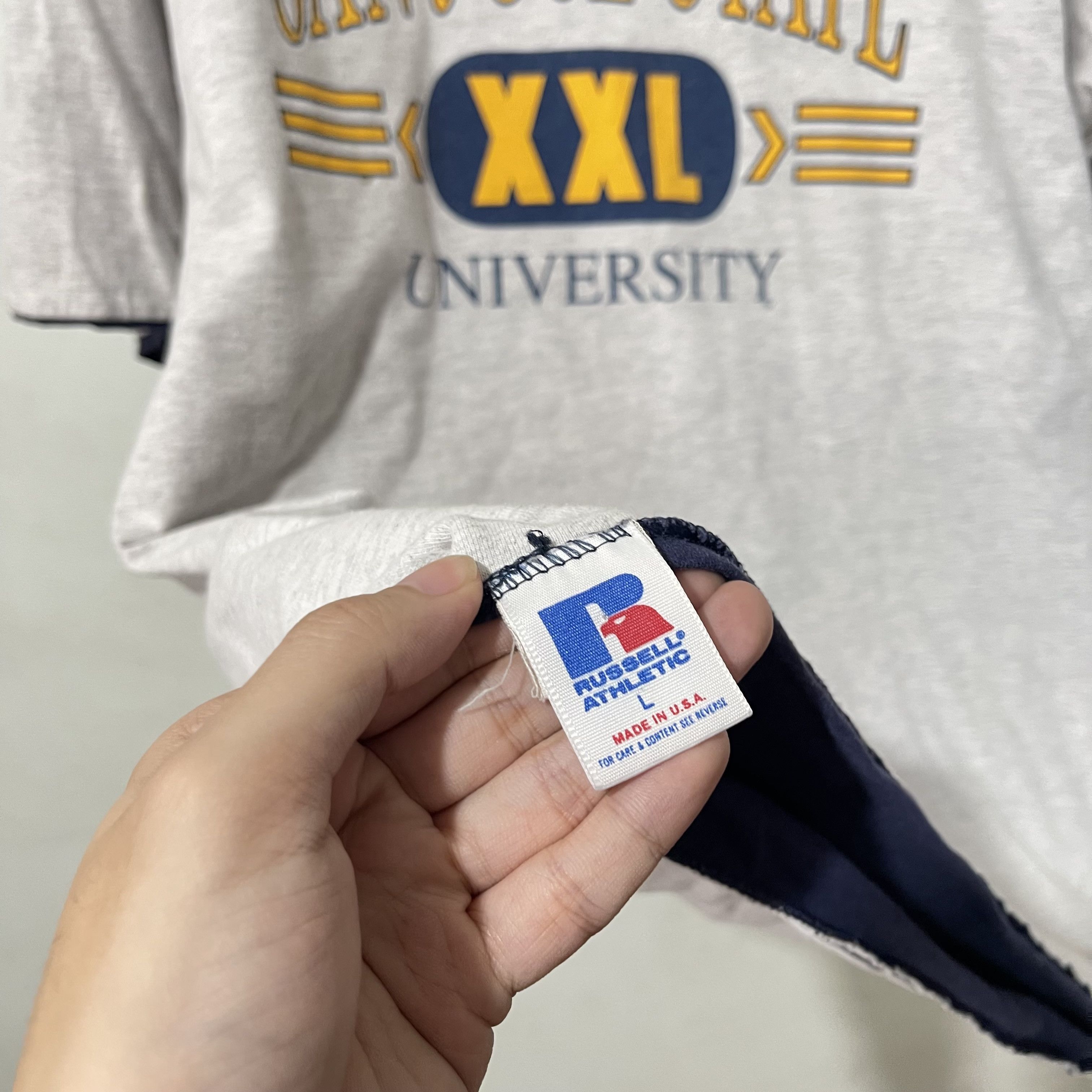 Russell Athletic Vintage 90s Russell Athletic Reversible T-Shirt Size US XL / EU 56 / 4 - 7 Thumbnail