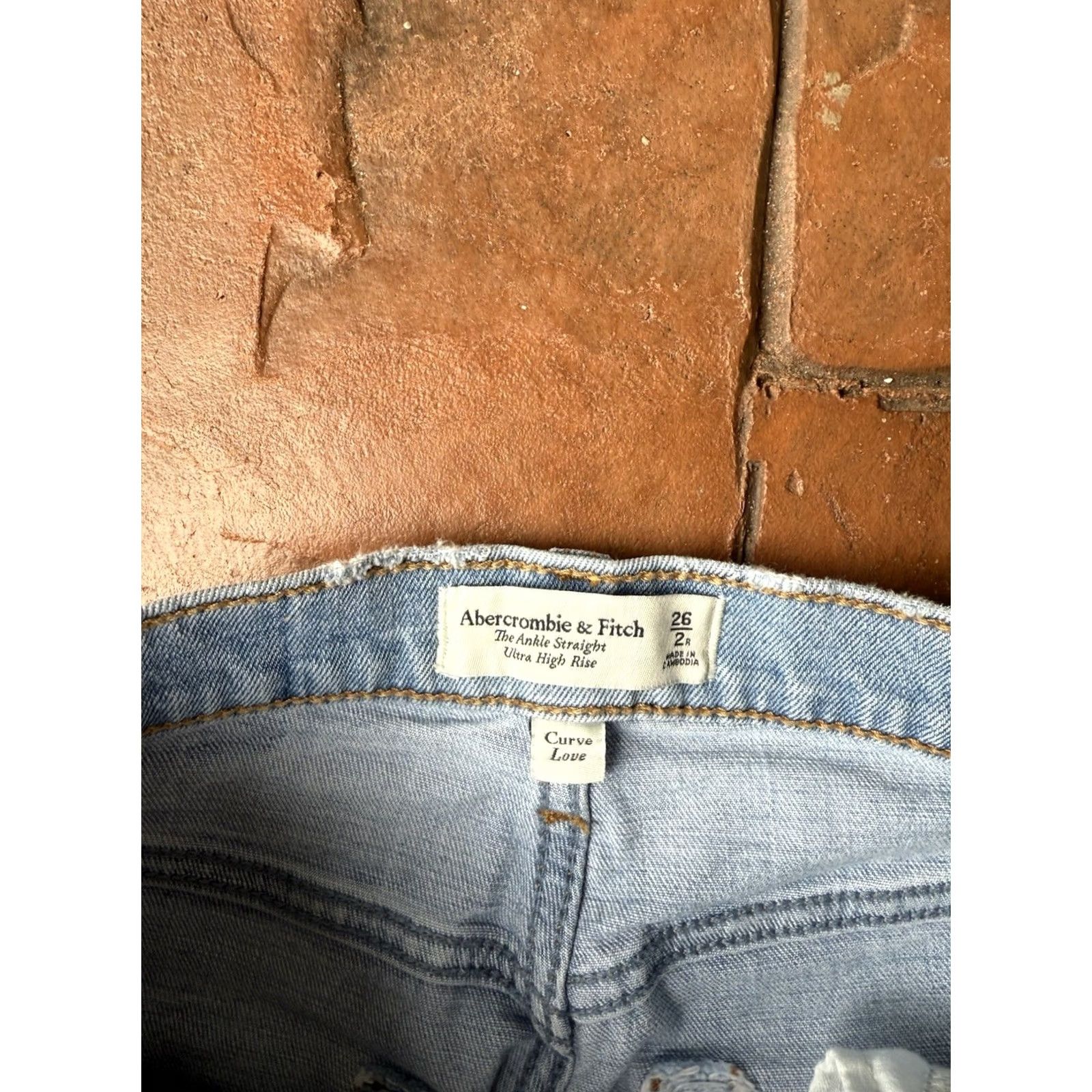 Abercrombie & Fitch Abercrombie & Fitch Jeans Womens 26 Curve Love High Rise Ankle Straight Denim Blue 25 In Inseam Distressed Pockets Size 26" / US 2 / IT 38 - 2 Thumbnail