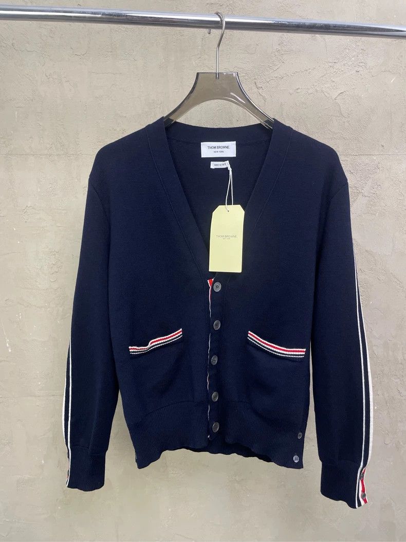 Thom Browne Thom browne Navy blue two-arm striped wool cardigan 2504-Ne Size US S / EU 44-46 / 1 - 1 Thumbnail
