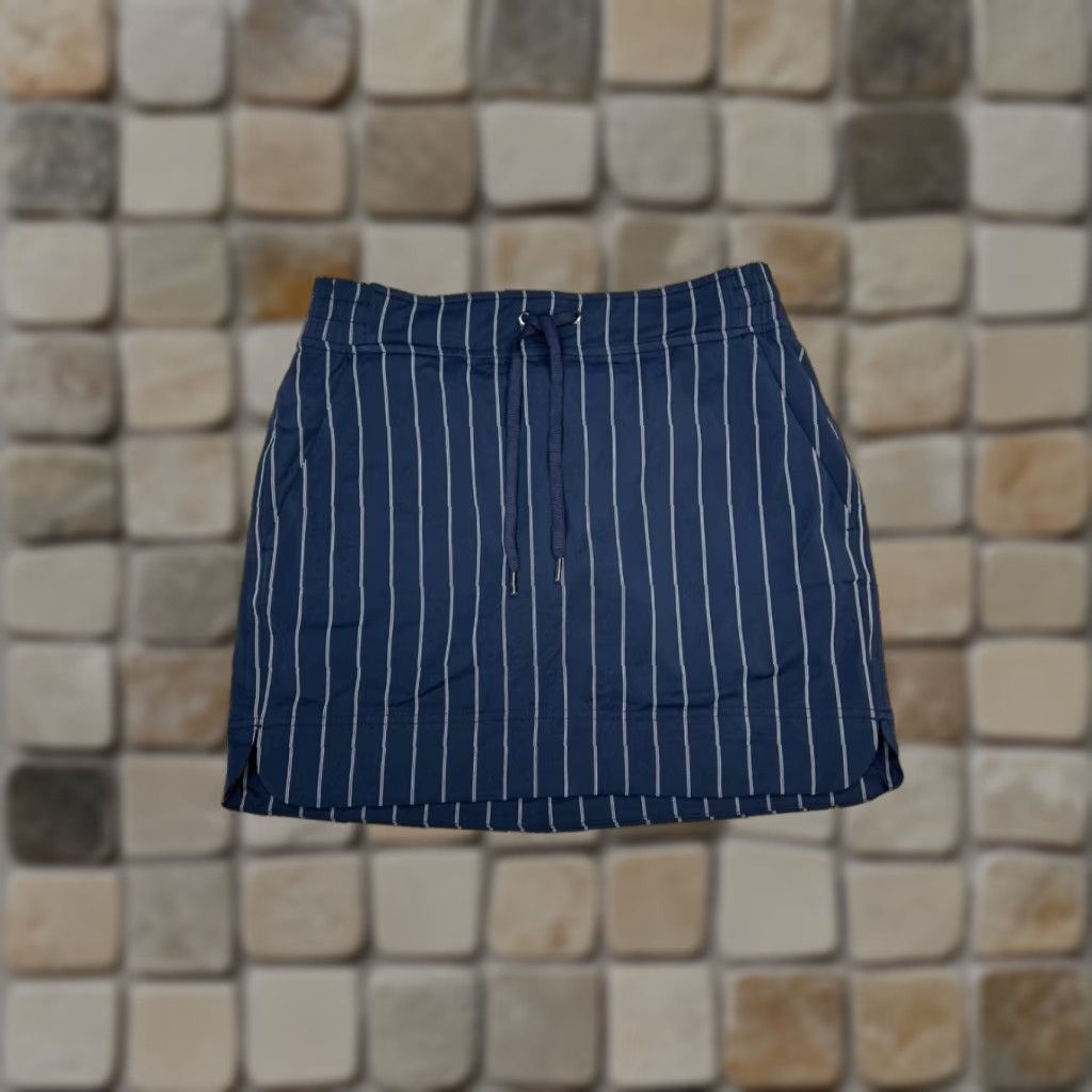 Athleta Skort Women 4 Blue Stripes Midtown Short Skirt Compression Liner Stretch Activewear Golf Tennis Athletic Athleisure Pattern Striped Regualr