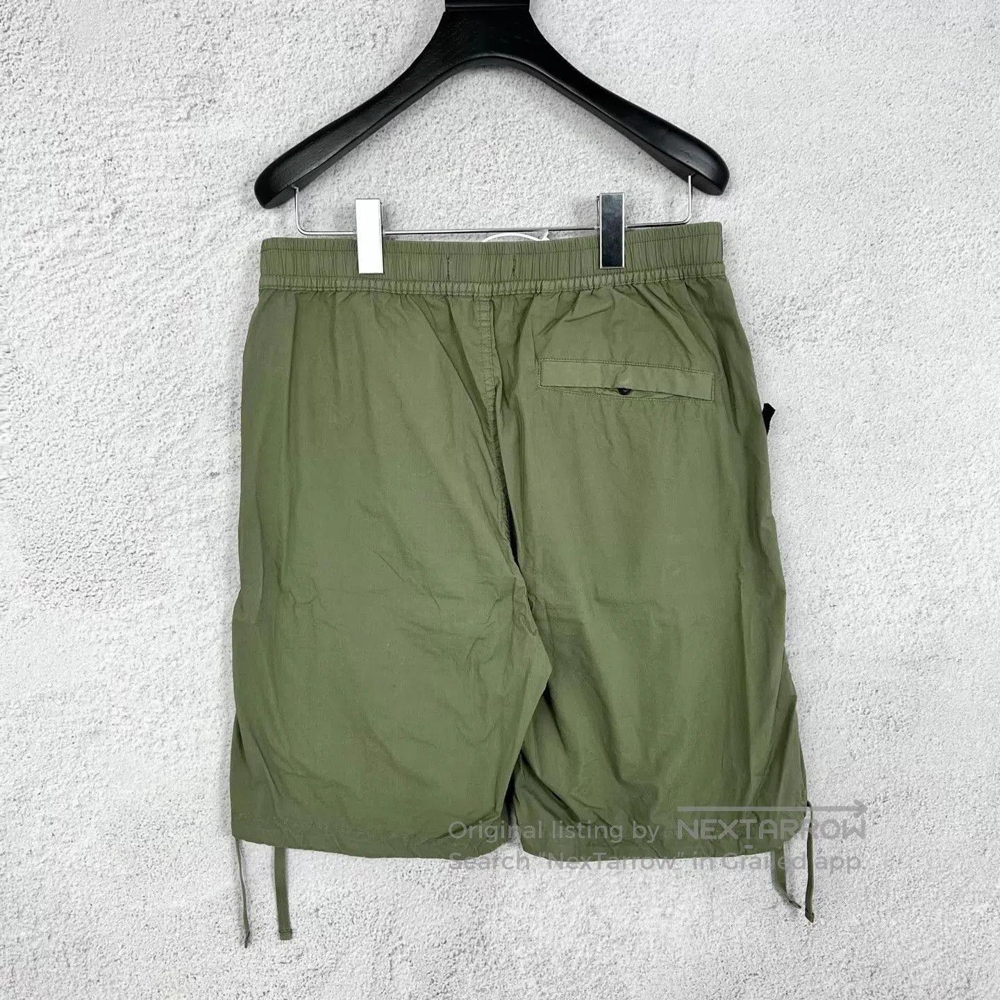 Stone Island Green Cargo Shorts with Utility Pockets. Size US 32 / EU 48 - 2 Thumbnail