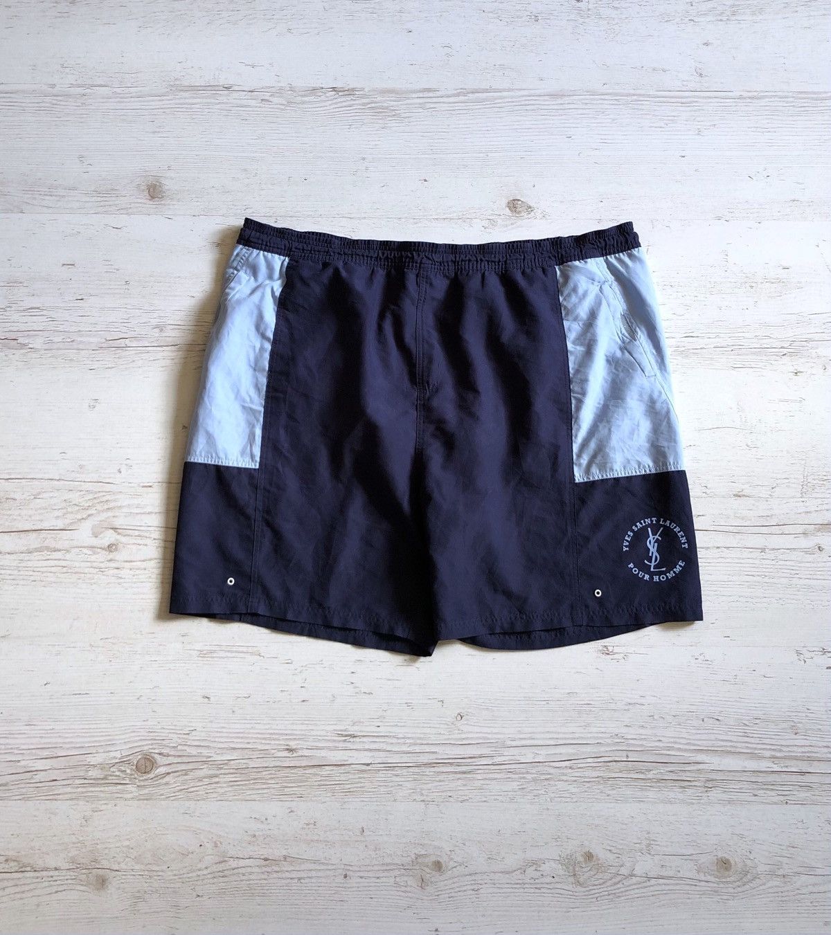 Yves Saint Laurent Shorts yves saint laurent vintage Size US 40 / EU 56 - 1 Thumbnail