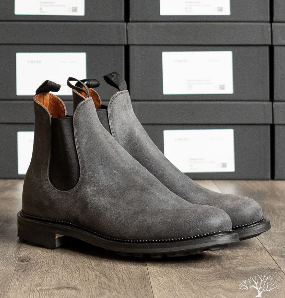 Viberg New Viberg Chelsea boot 2030 Charcoal Waxy Commander 11.5 Size US 11.5 / EU 44-45 - 1 Preview