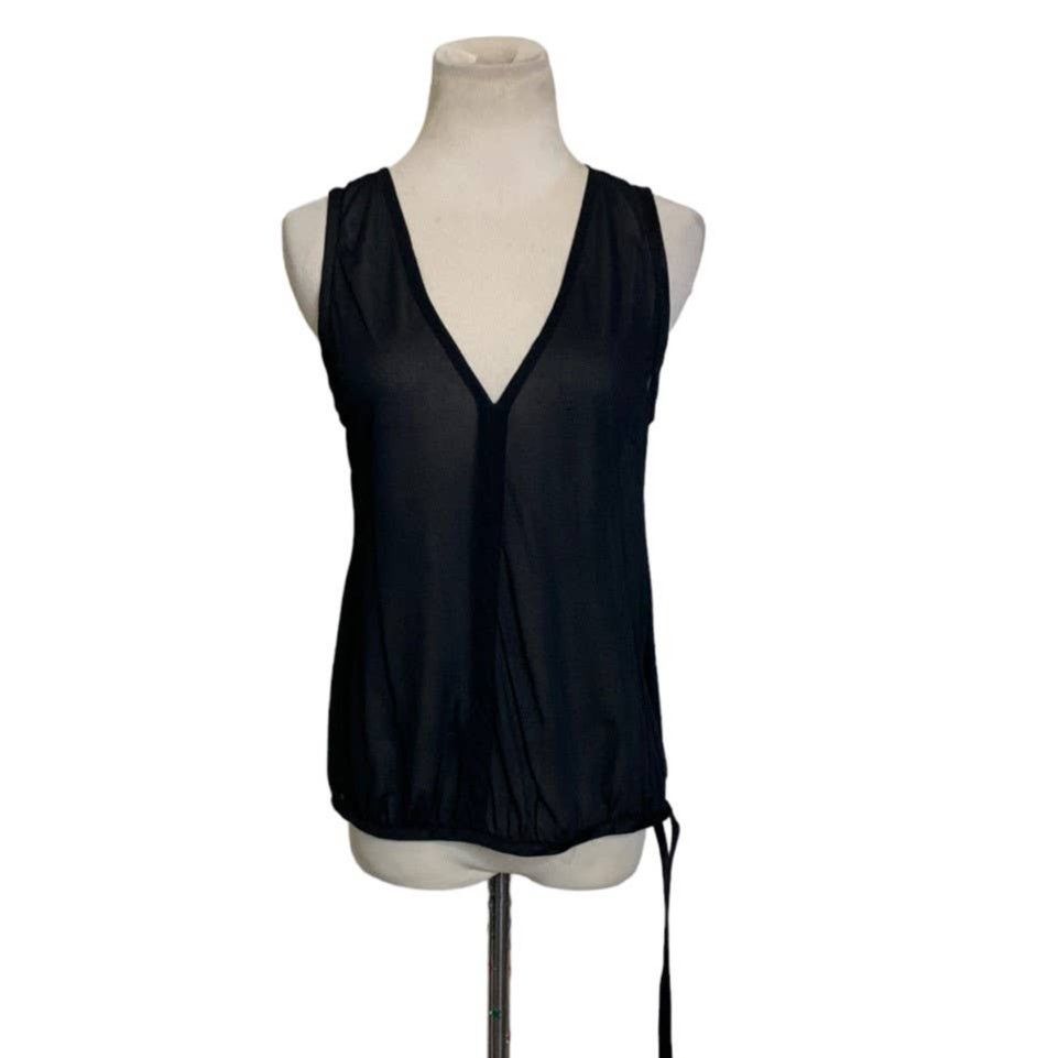 Versace Versace black v neck sleeveless sheer blouse size 44 -US 8 Size M / US 6-8 / IT 42-44 - 10 Thumbnail