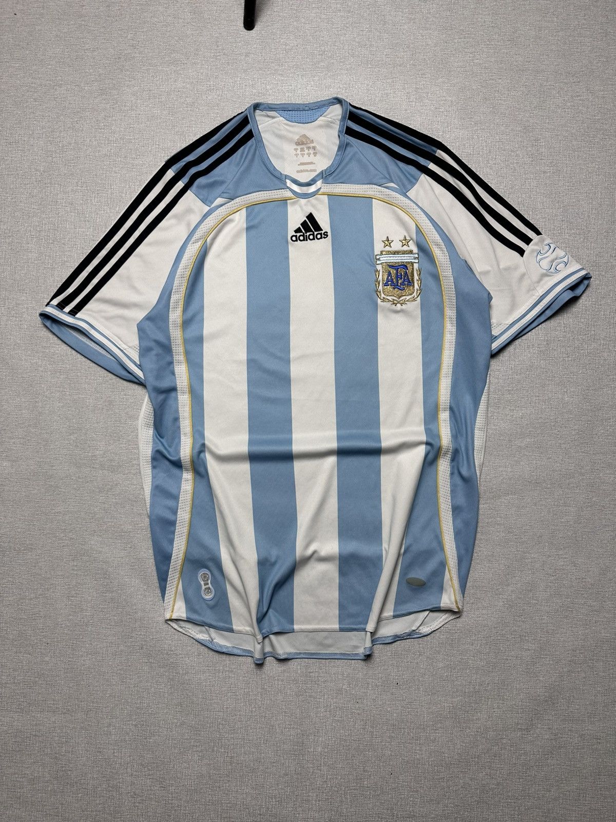 Adidas × Vintage Argentina 2008 jersey soccer Messi retro fifa wolf cup Size US S / EU 44-46 / 1 - 1 Thumbnail