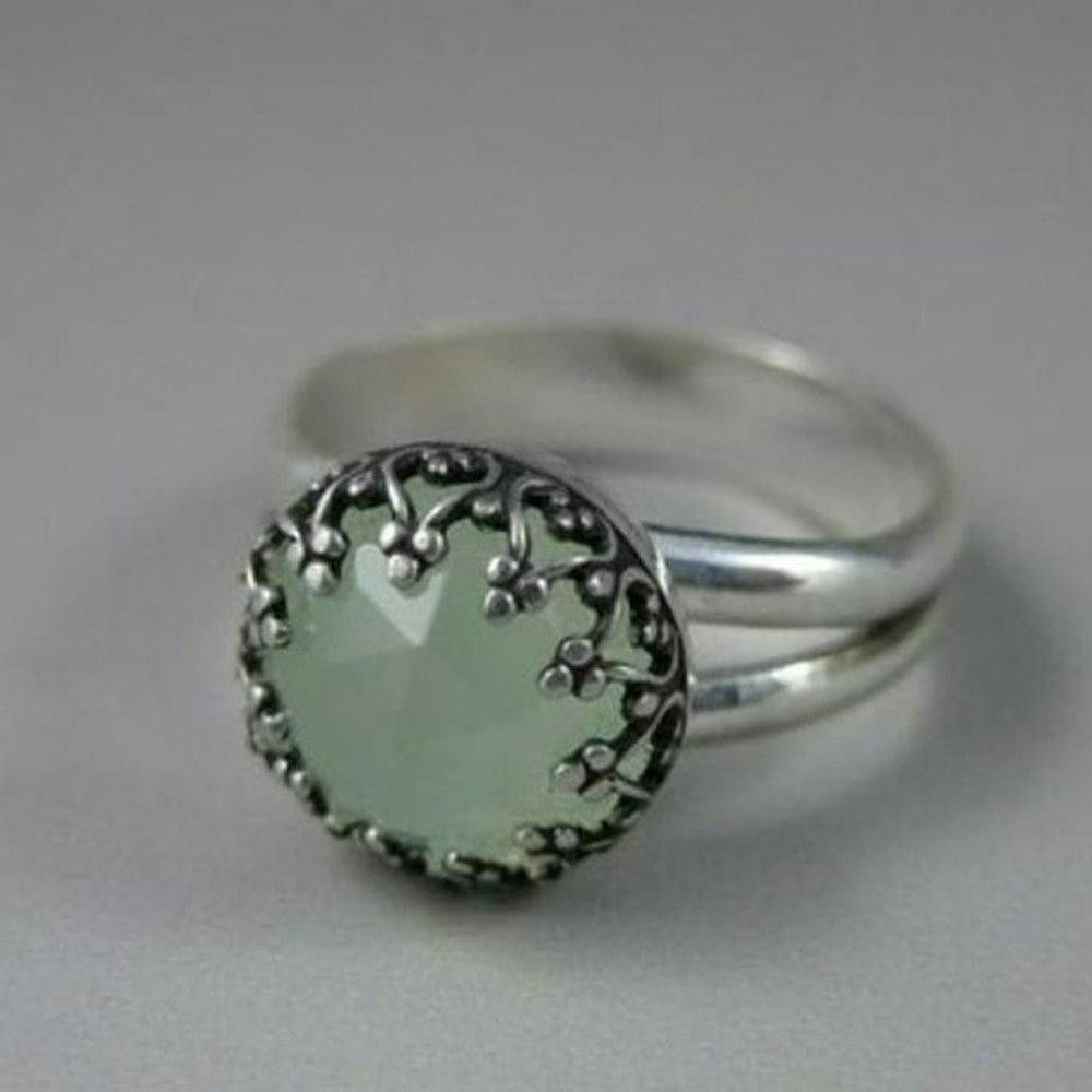Designer Sterling Silver Vintage Green Peridot Retro Ring - Size 10 Size ONE SIZE - 5 Thumbnail