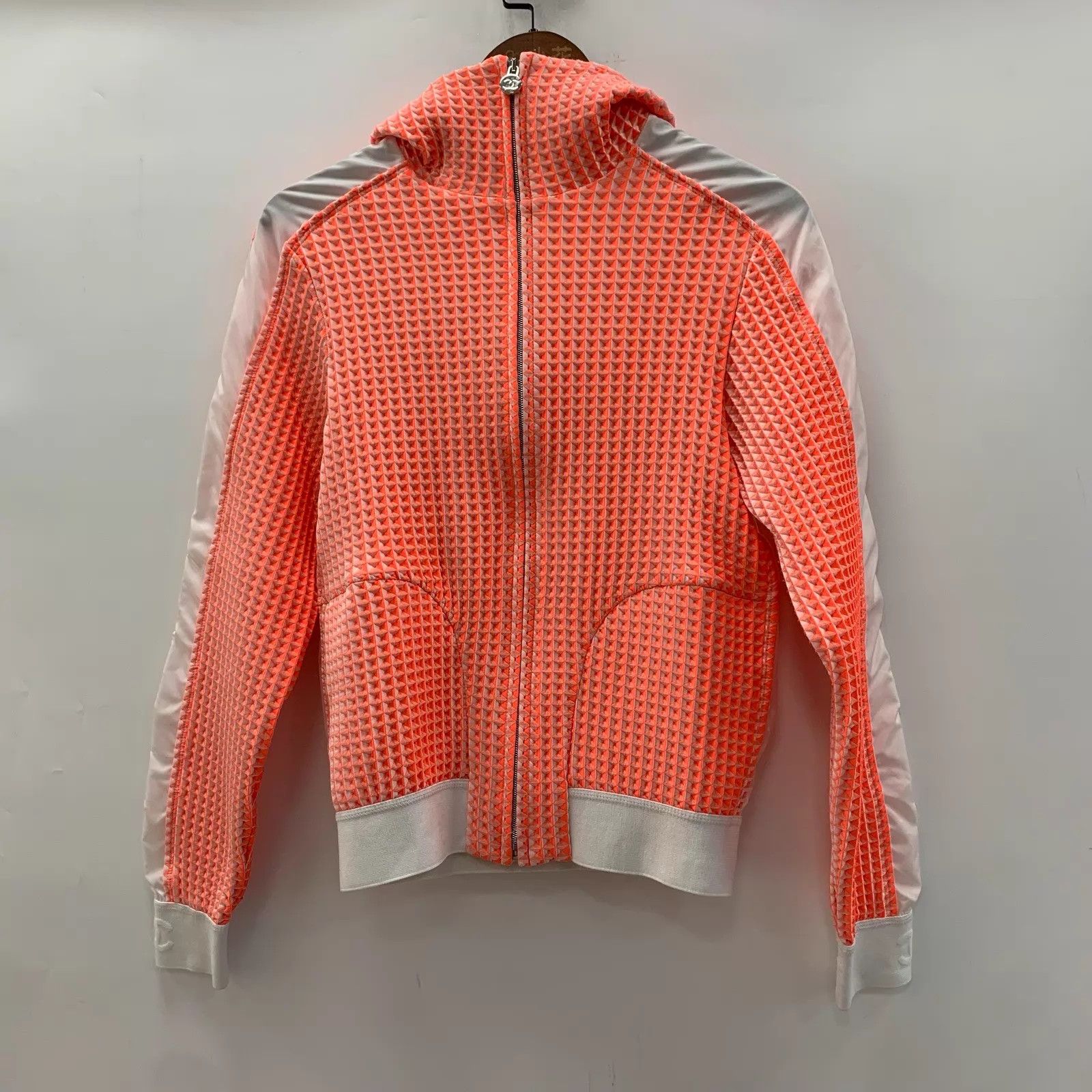 Chanel Chanel Classic Jacket Size XS / US 0-2 / IT 36-38 - 1 Thumbnail