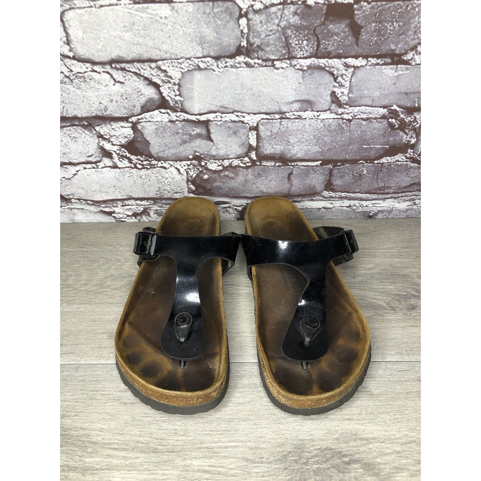 Birkenstock Birkenstock Gizeh Black Patent Leather Cork Strap Sandals Wo Size US 6.5 / IT 36.5 - 4 Thumbnail